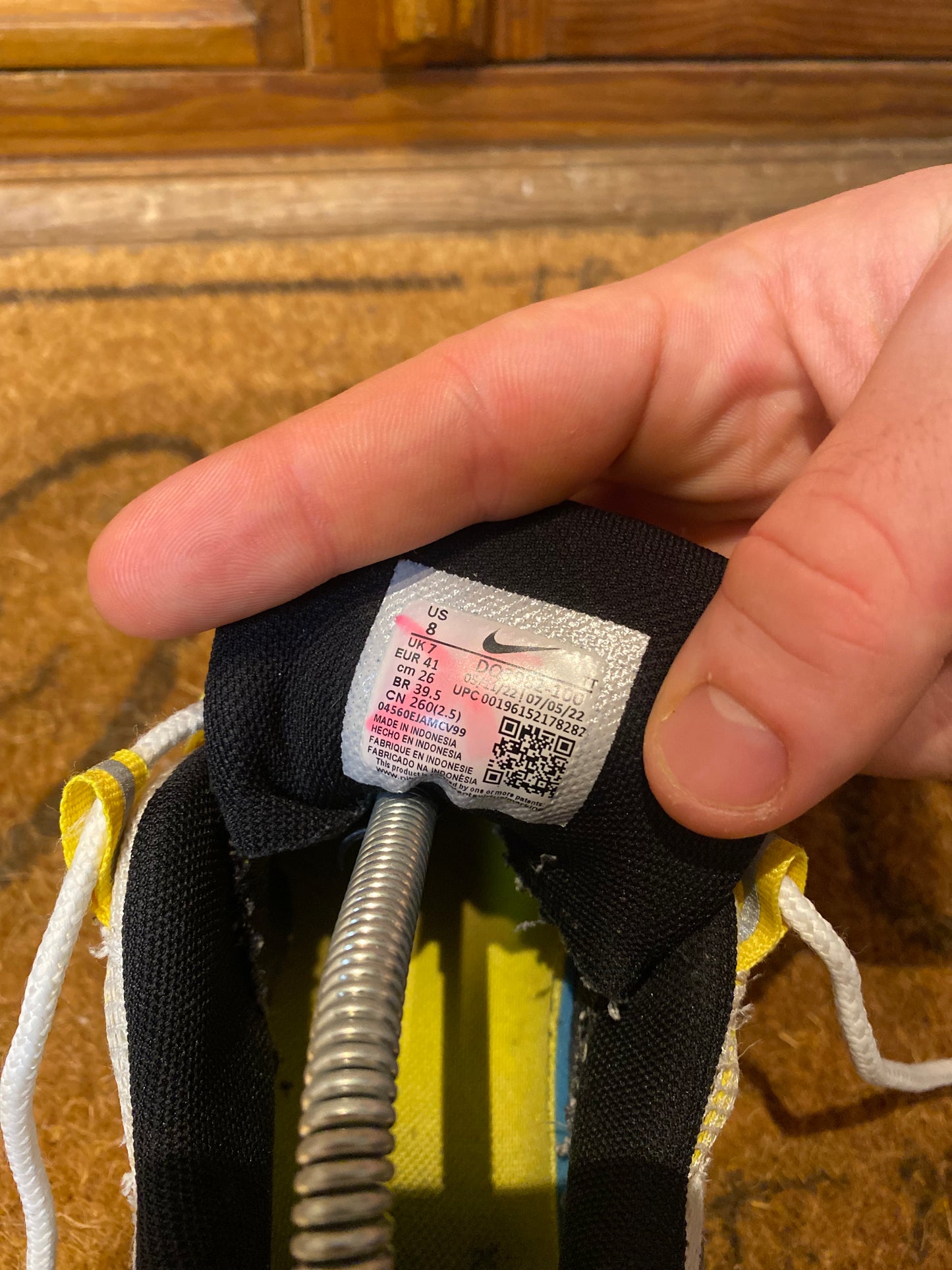 NIKE AIR MAX 95 ‘WOLF GREY TOUR YELLOW’ - UK 7