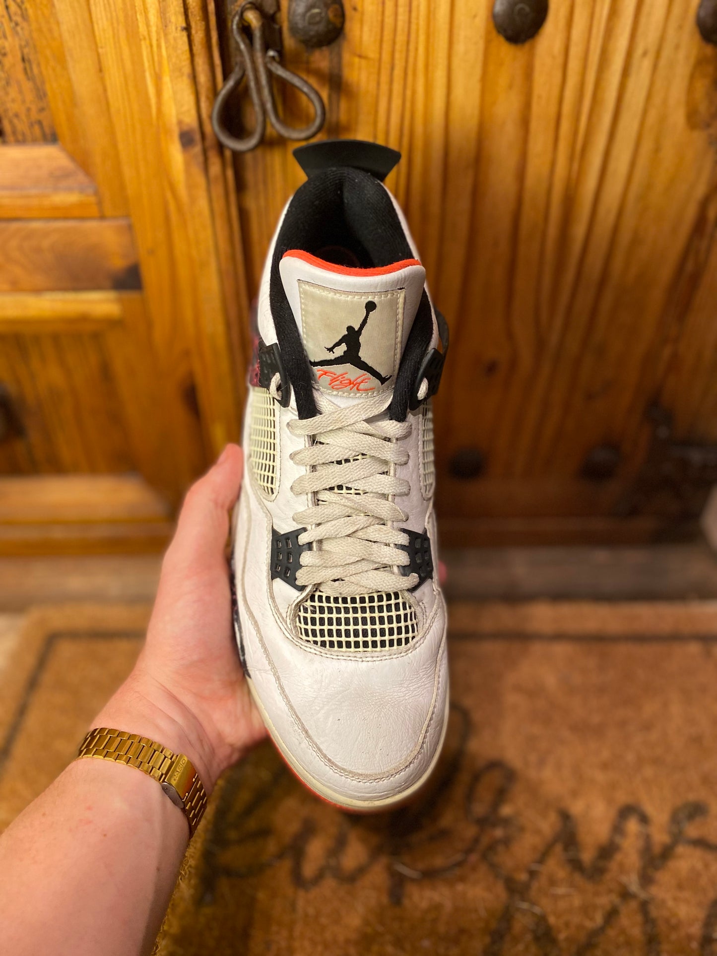 JORDAN 4 ‘FLIGHT NOSTALGIA’ - UK 10