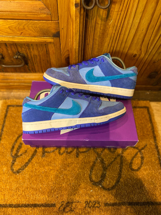 NIKE SB DUNK LOW ‘BLUE RASPBERRY’ - UK 7