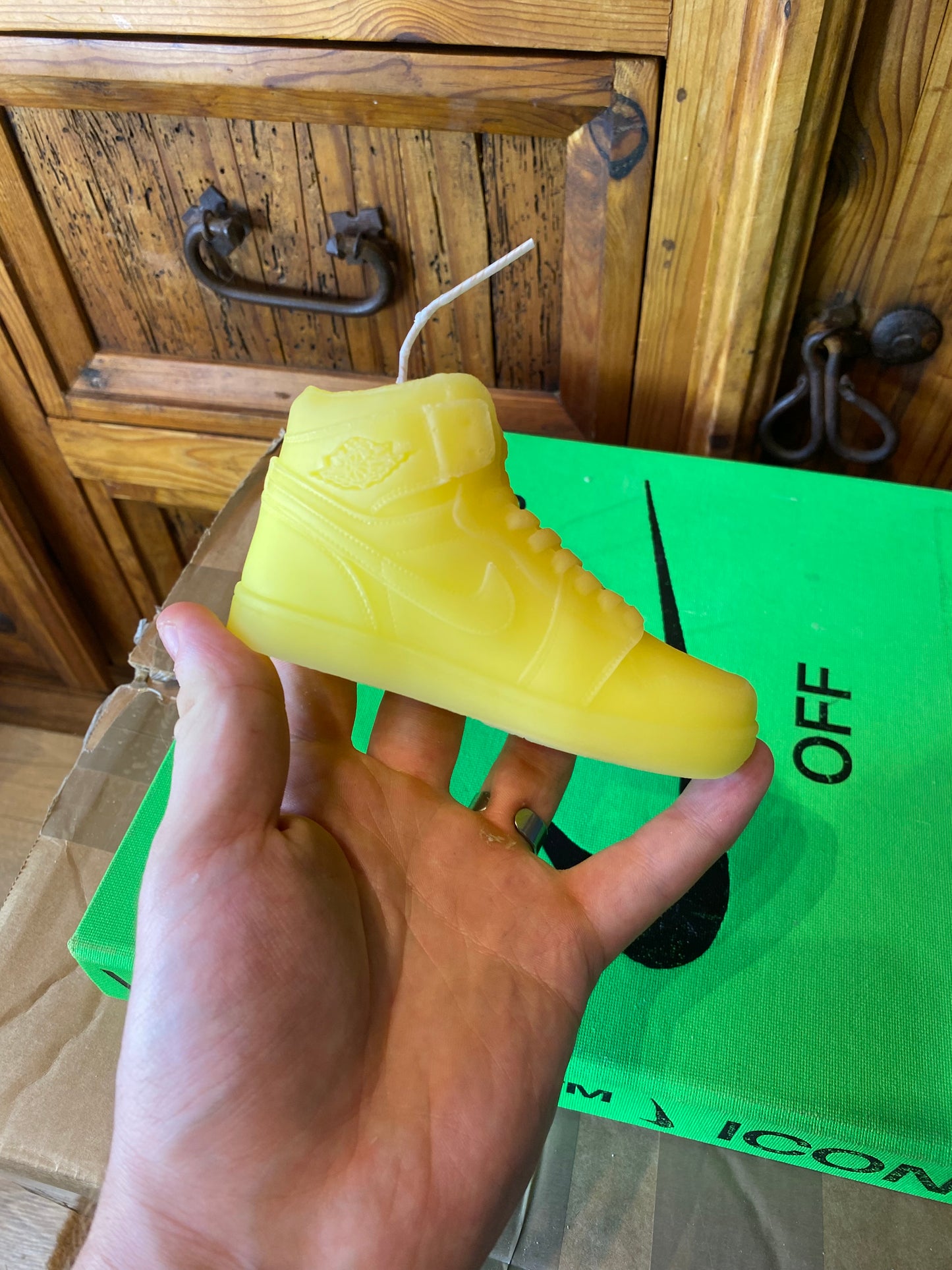 JORDAN 1 SNEAKER CANDLE *scented* - #0019