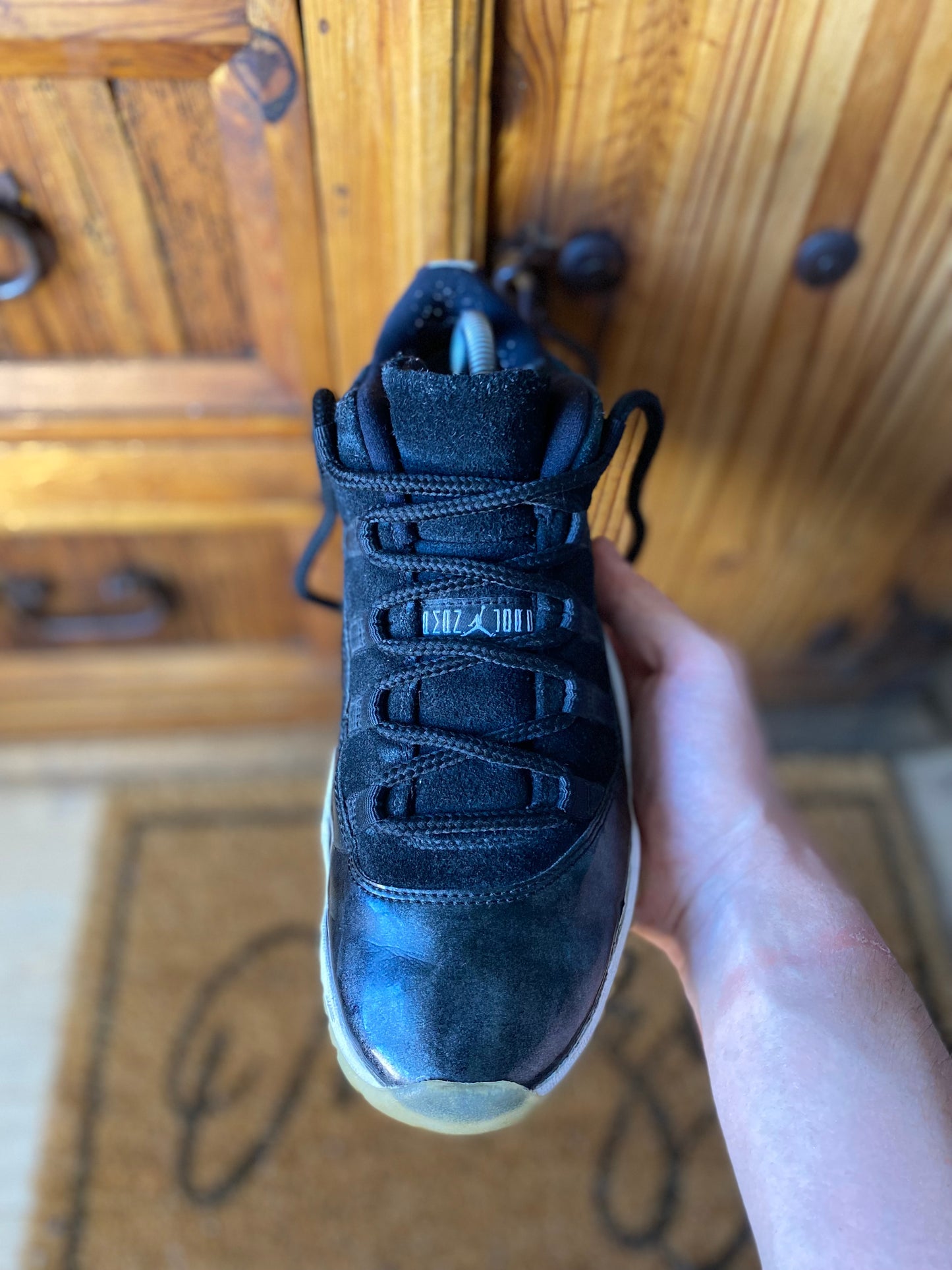 JORDAN 11 LOW ‘BARONS’ - UK 8