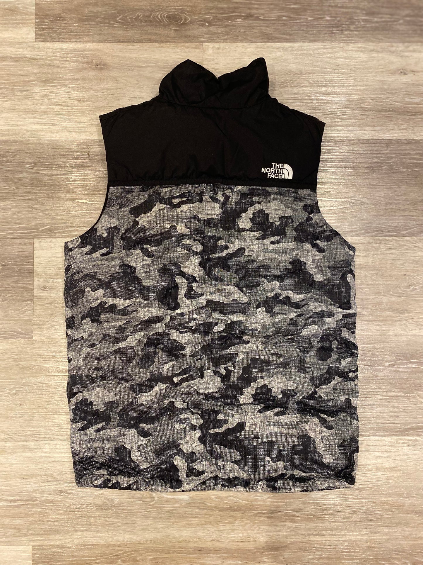 THE NORTH FACE NUPTSE 700 PUFFER GILET - JUNIOR XL