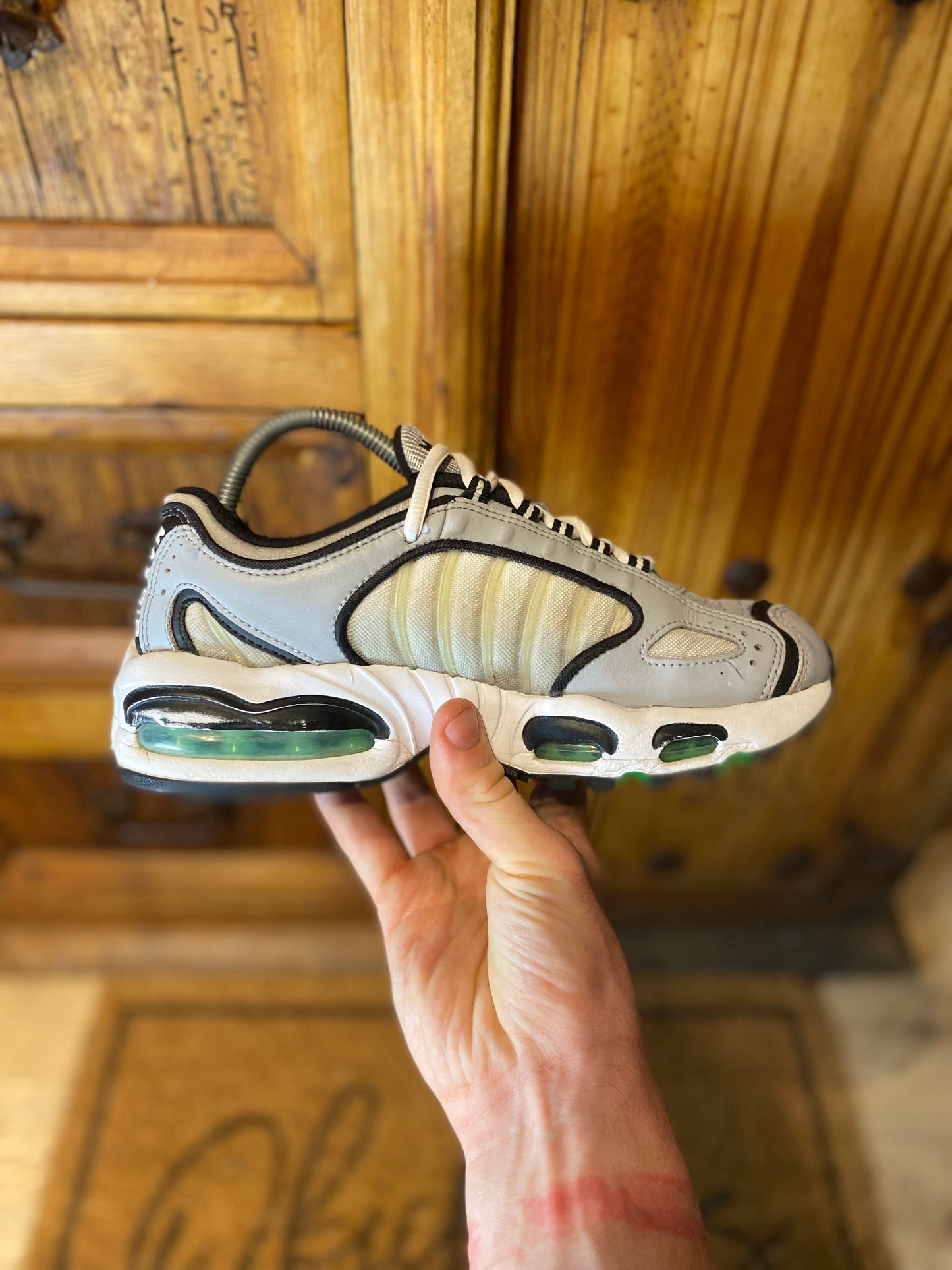 NIKE AIR MAX TAILWIND 4 ‘WOLF GREY GREEN SPARK’ - UK 5.5