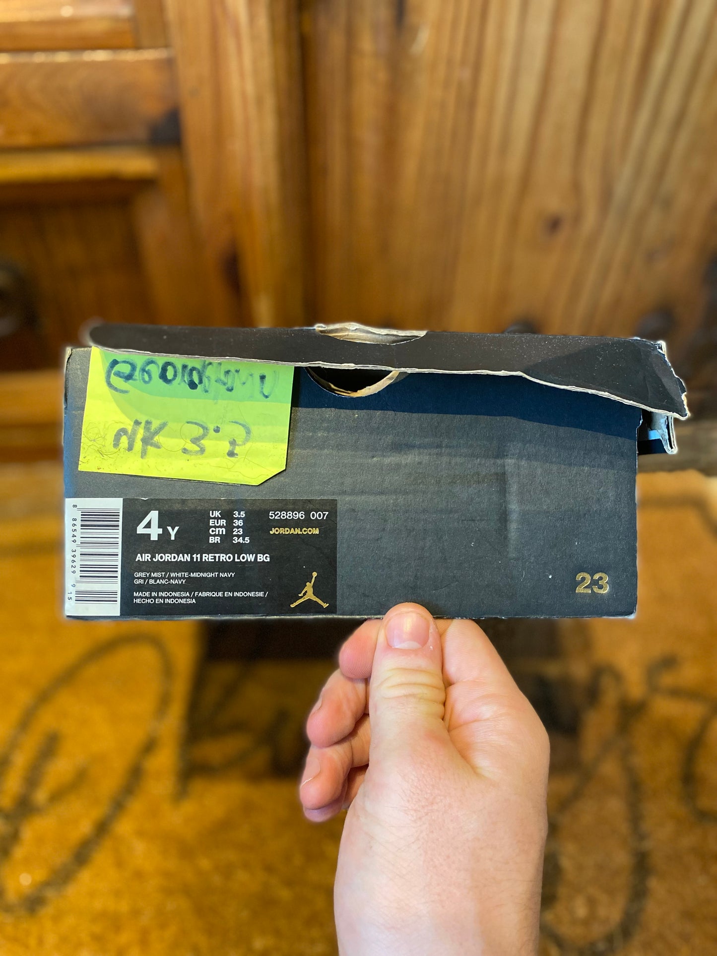 JORDAN 11 LOW ‘GEORGETOWN’ - UK 3.5