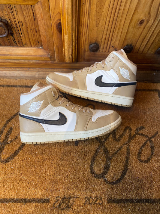 JORDAN 1 MID ‘DESERT SAIL’ - UK 6.5