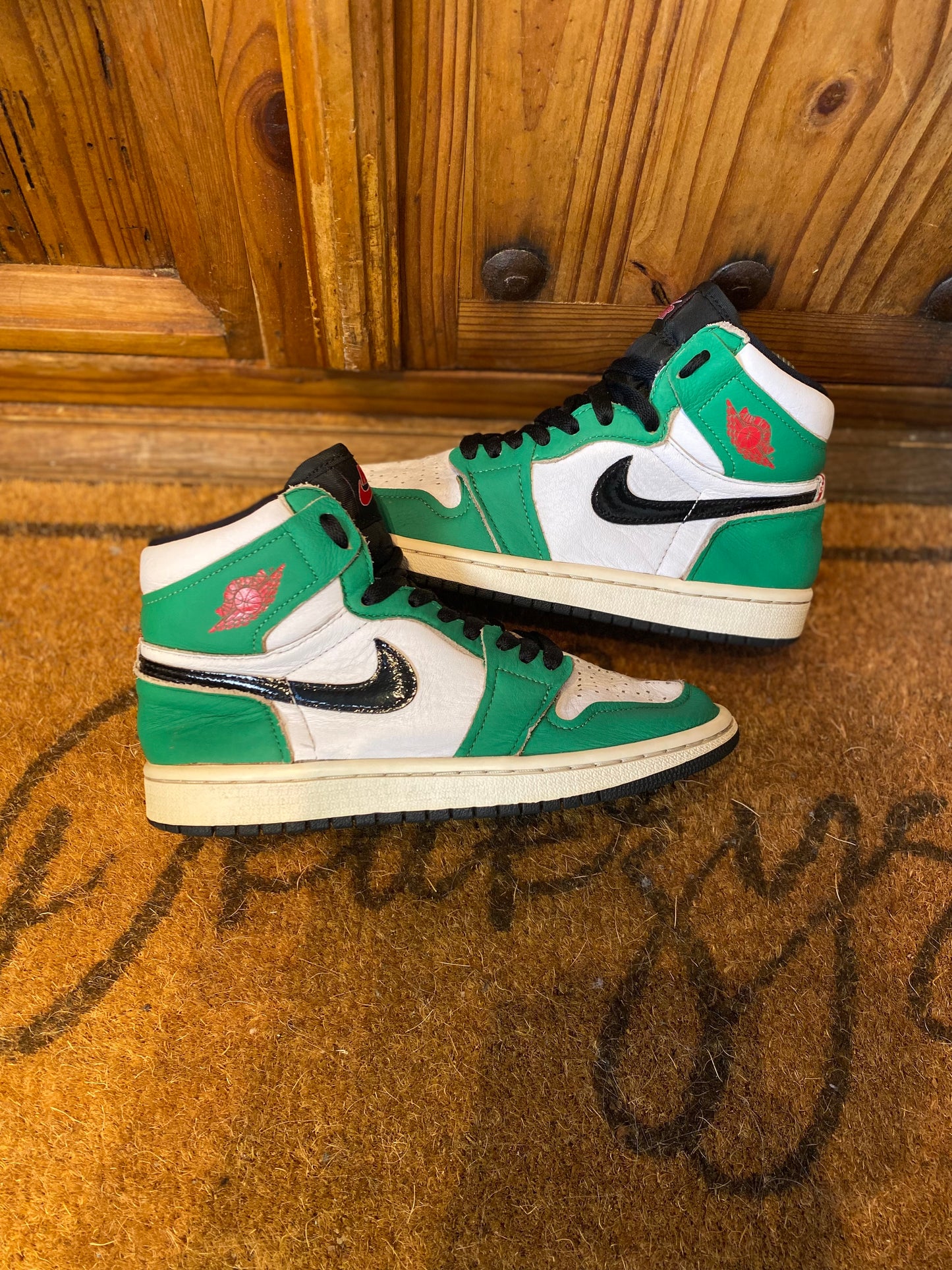 JORDAN 1 HIGH ‘LUCKY GREEN’ - UK 3