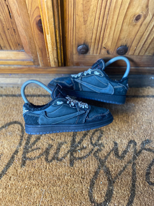 JORDAN 1 LOW TRAVIS SCOTT CACTUS JACK ‘BLACK PHANTOM’- UK 13 (PS)