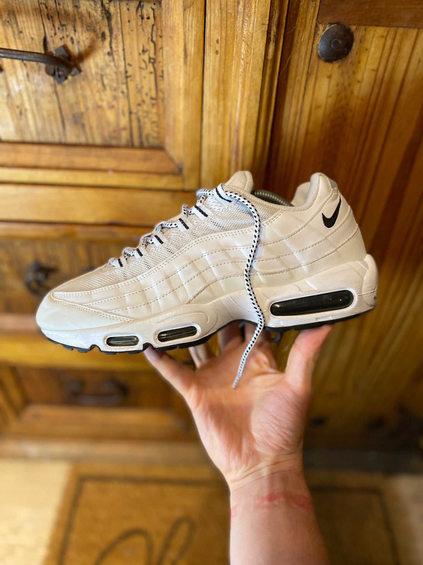 NIKE AIR MAX 95 ‘WHITE BLACK’ - UK 9