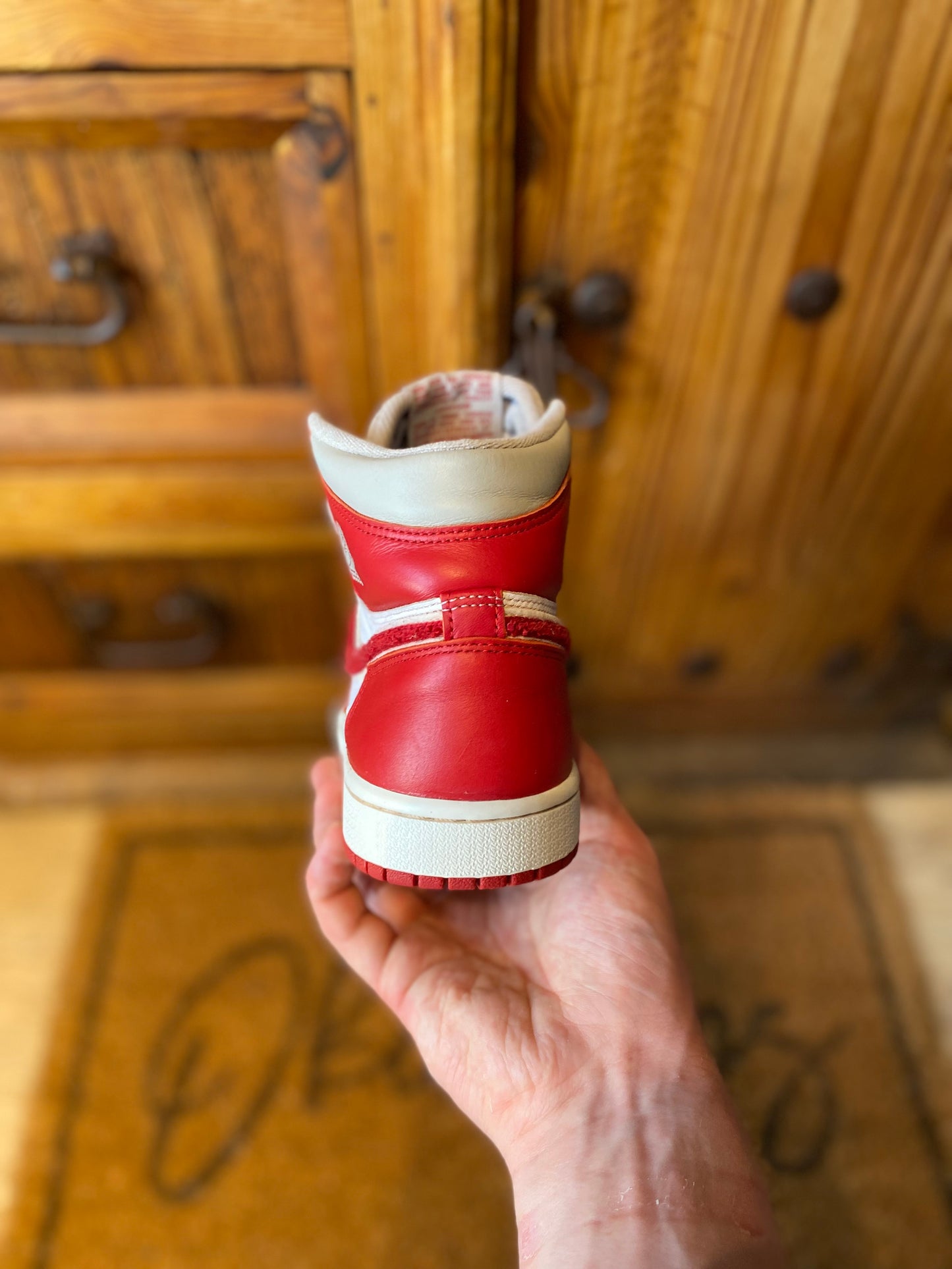 JORDAN 1 HIGH ‘VARSITY RED’ - UK 4.5