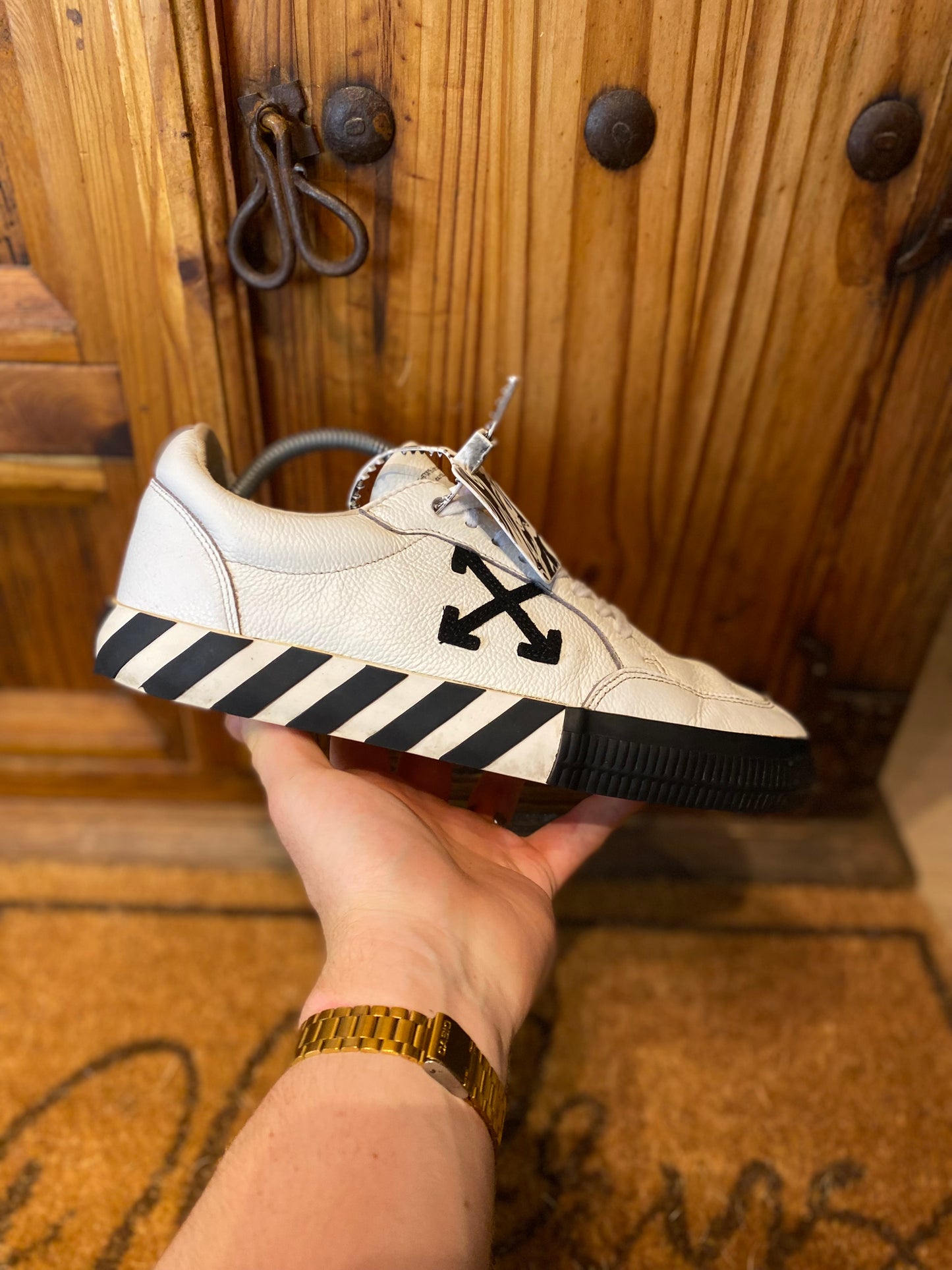 OFF-WHITE VULCANISED ‘CANVAS WHITE BLACK’ - UK 9