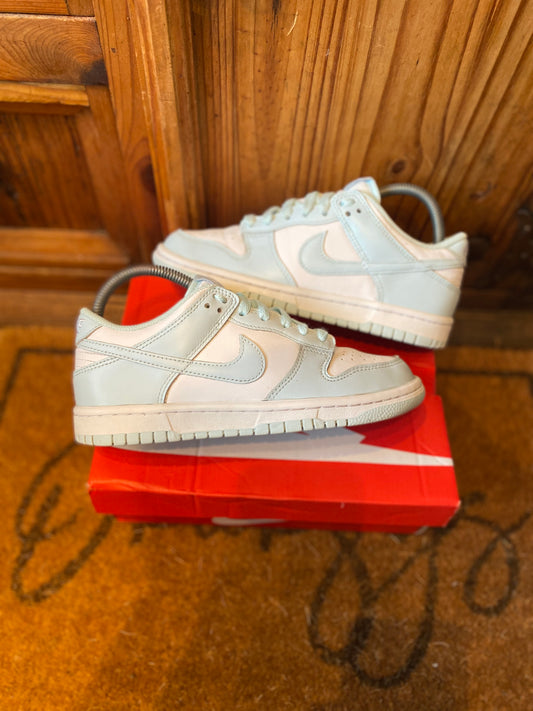 NIKE DUNK LOW ‘GLACIER BLUE’ - UK 4.5
