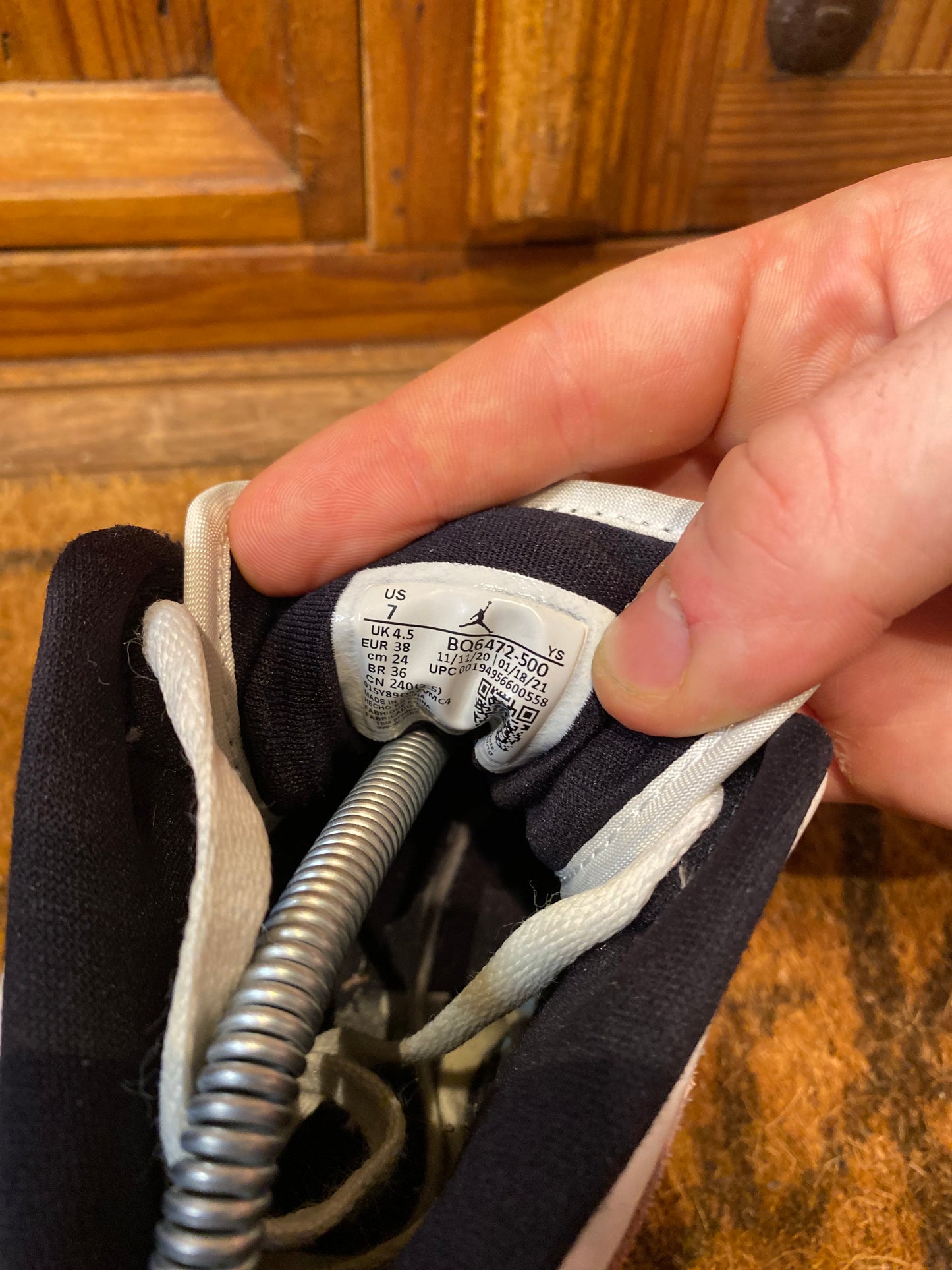 JORDAN 1 MID ‘BARELY ROSE’ - UK 4.5