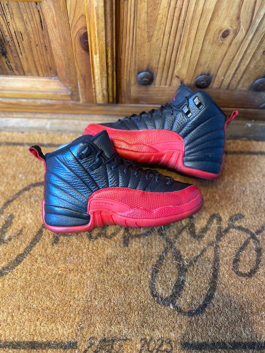 JORDAN 12 ‘FLU GAME’ - UK 4