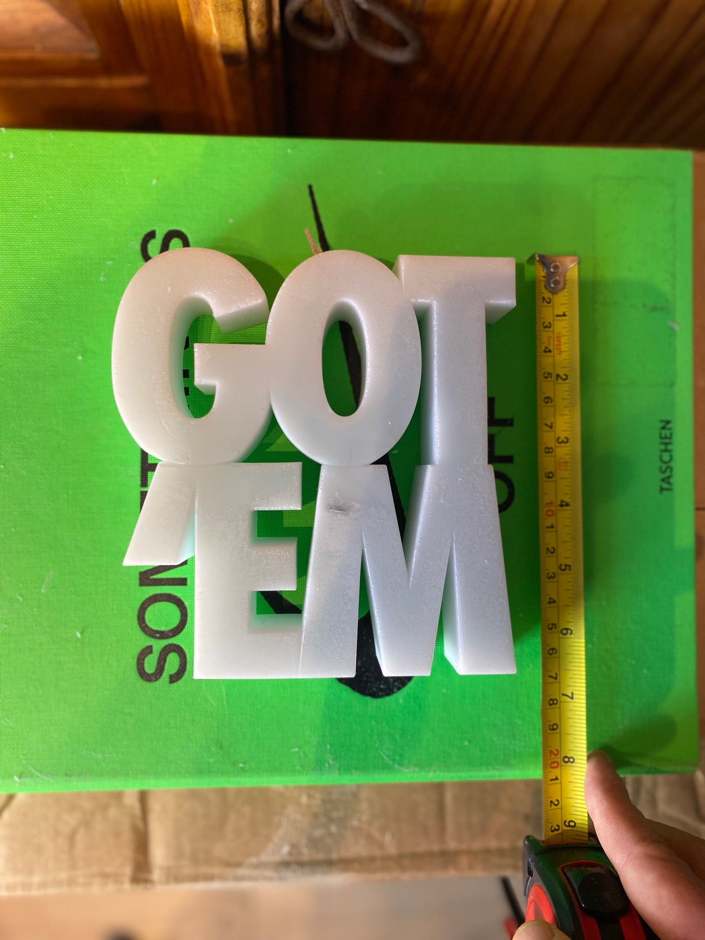GOT EM’ SNEAKER CANDLE *scented* - #0028