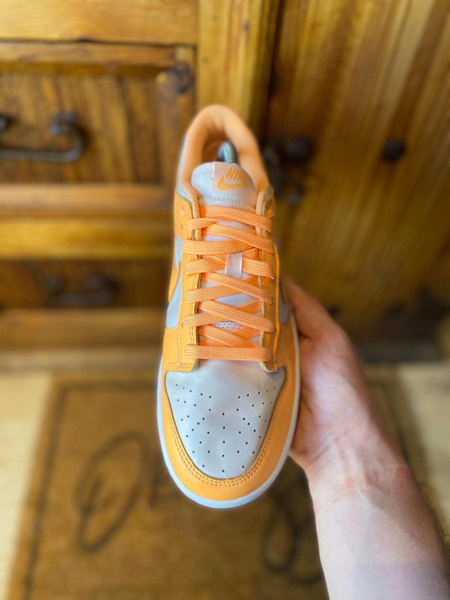 NIKE DUNK LOW ‘PEACH CREAM’ - UK 8