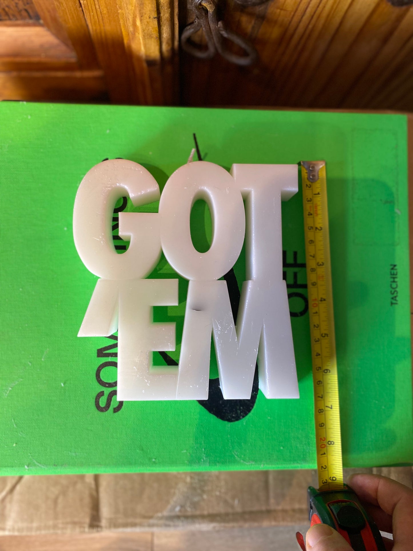 GOT EM’ SNEAKER CANDLE *scented* - #0025