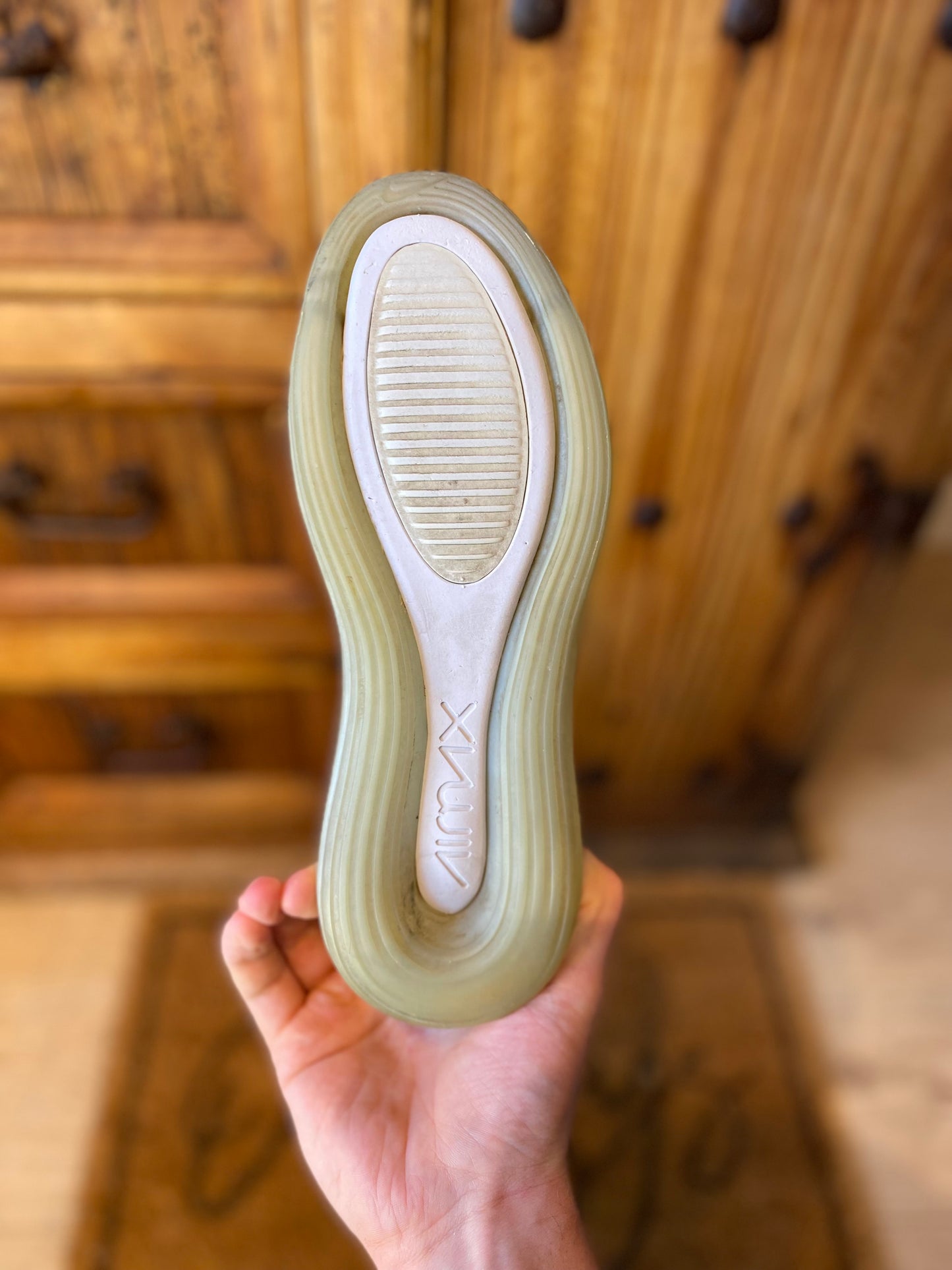 NIKE AIR MAX 720 ‘WHITE PURE PLATINUM’ - UK 5.5