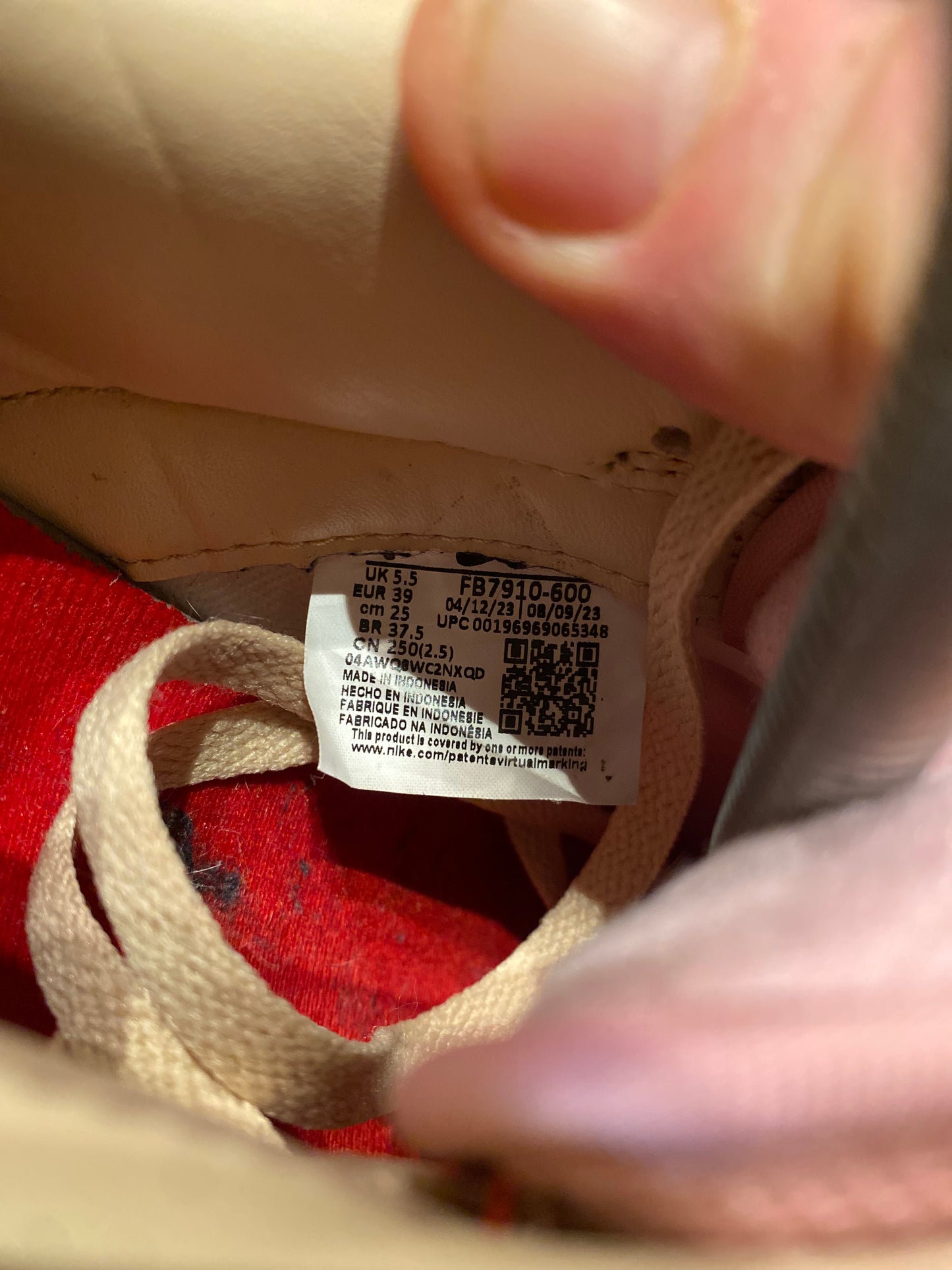 NIKE DUNK LOW ‘BACON’ - UK 5.5