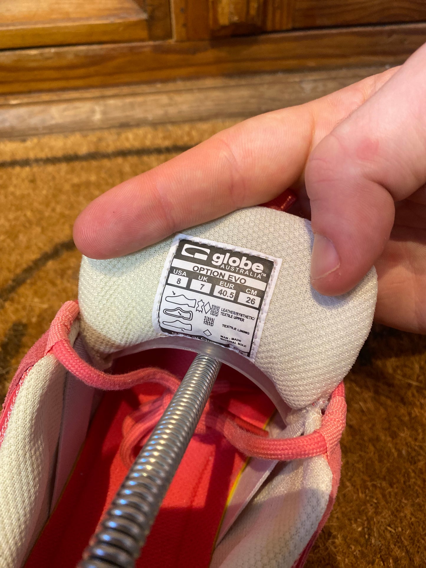 GLOBE TILT OPTION EVO ‘BUBBLEGUM’ - UK 7