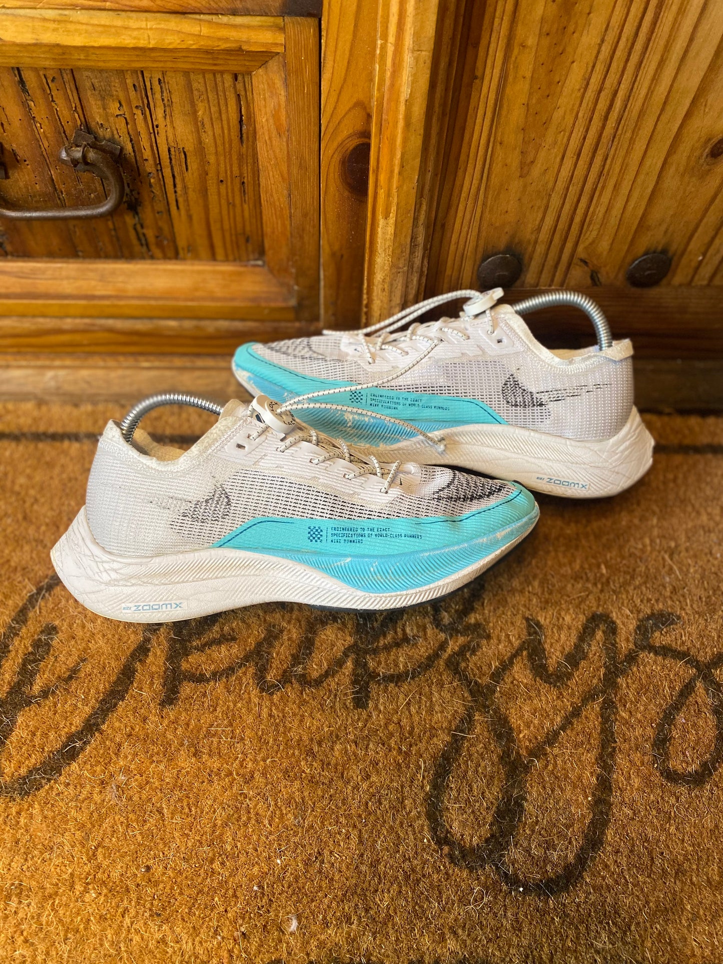 NIKE VAPORFLY 2 ‘WHITE AURORA GREEN’ - UK 6.5
