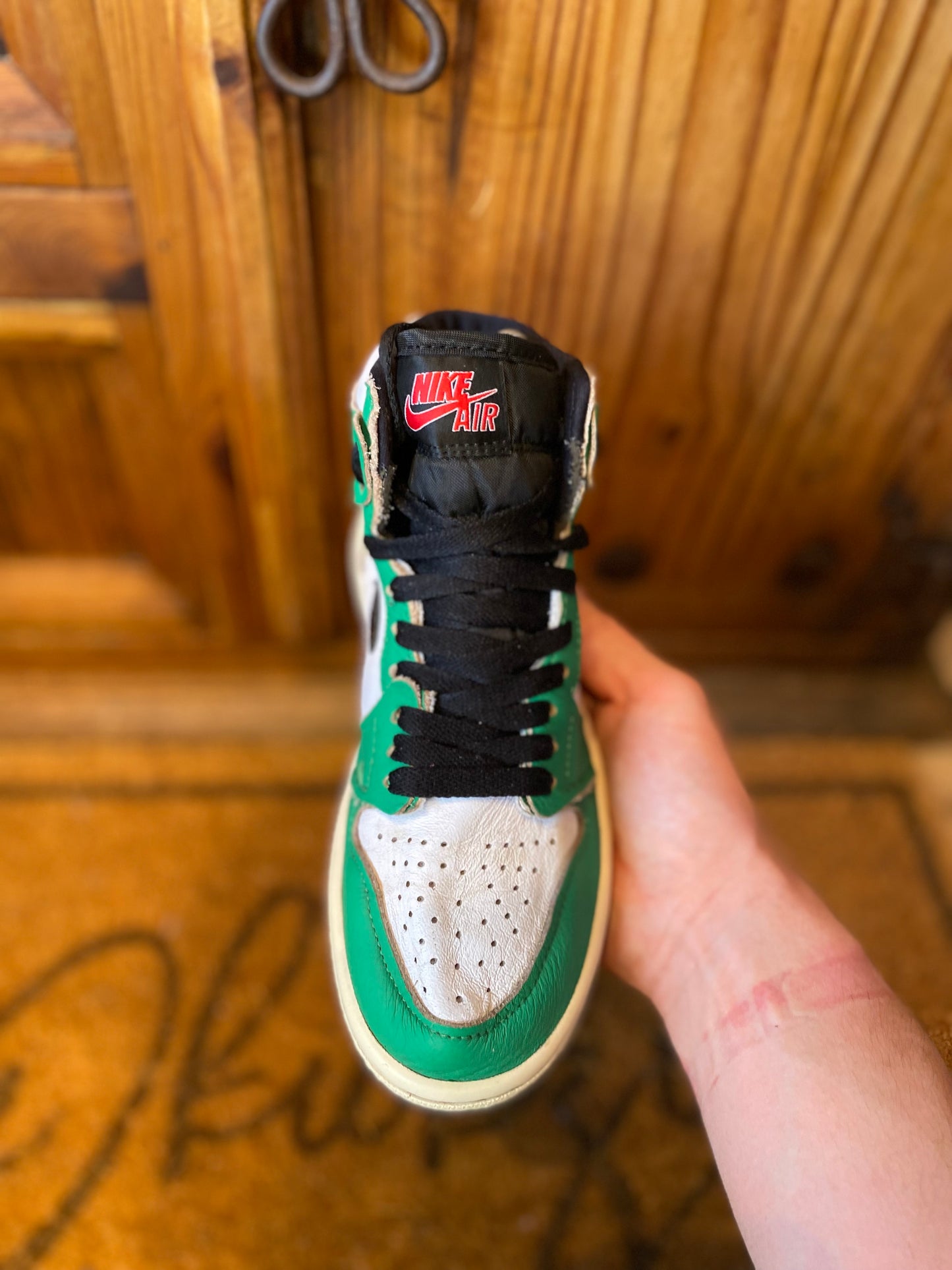 JORDAN 1 HIGH ‘LUCKY GREEN’ - UK 3