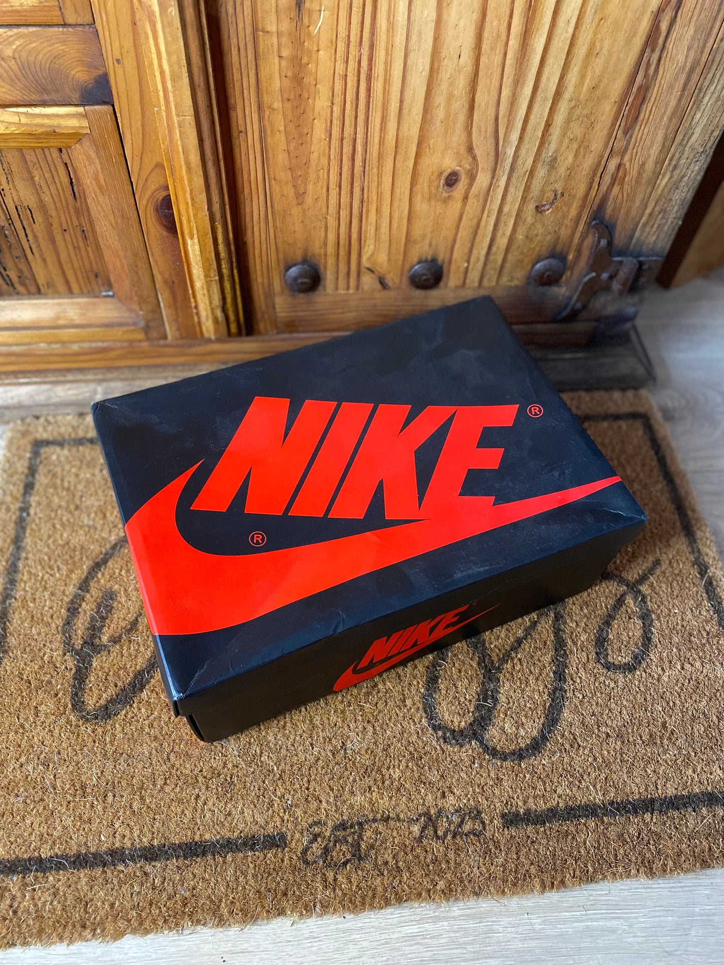JORDAN 1 HIGH ‘LIGHT FUSION RED’ - UK 7