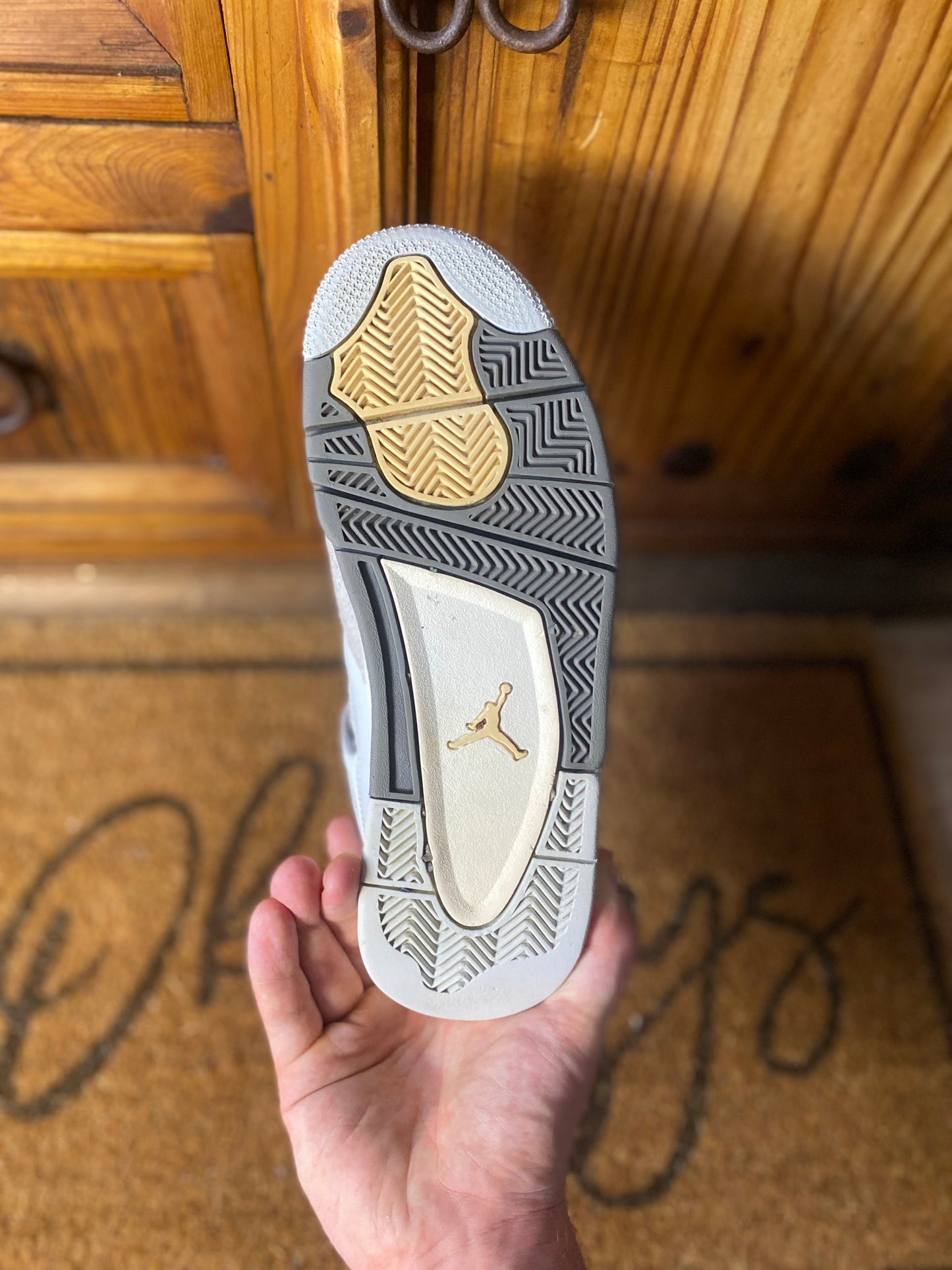 JORDAN 4 ‘CRAFT PHOTON DUST’ - UK 7