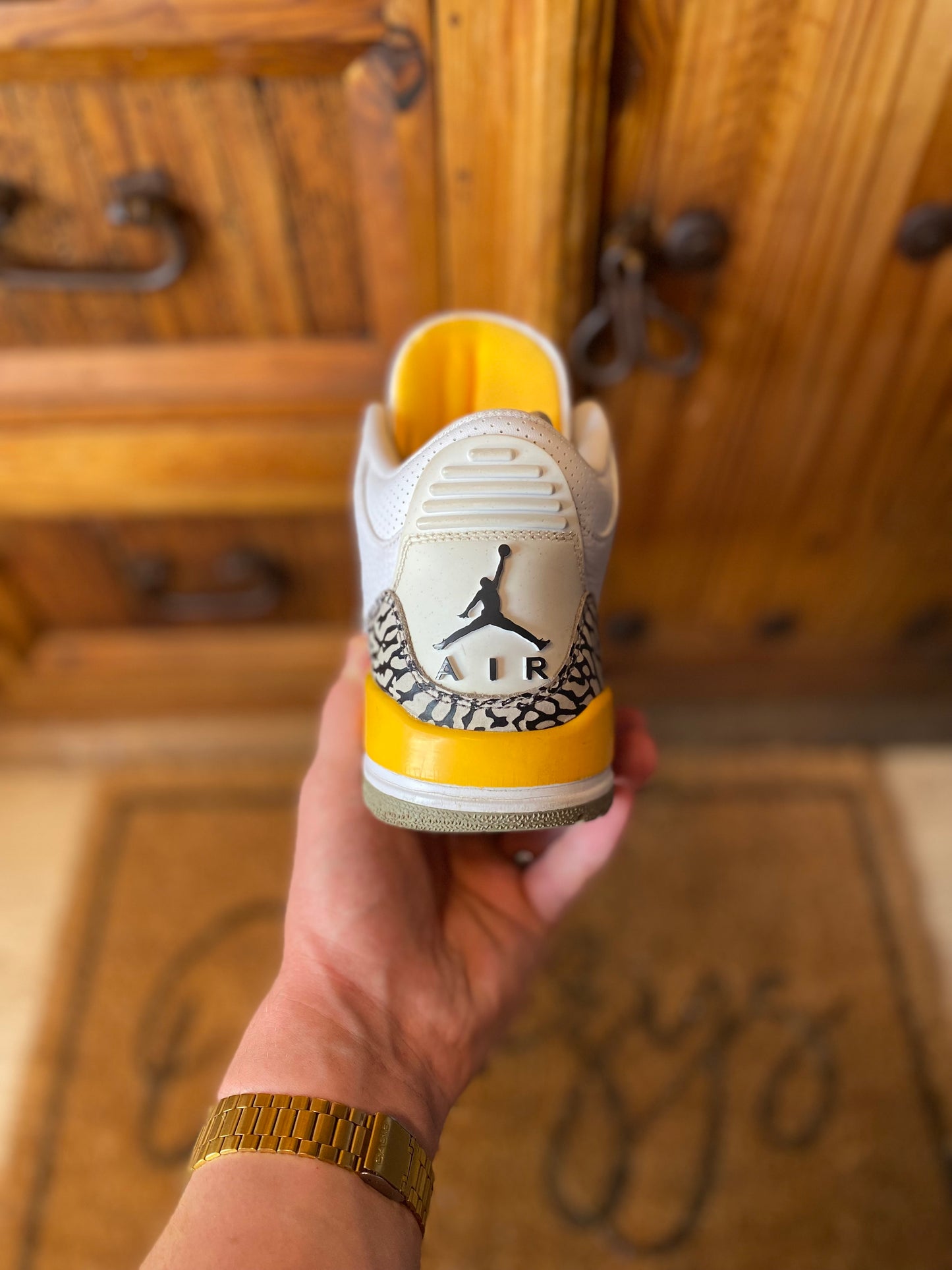 JORDAN 3 ‘LASER ORANGE’ - UK 5.5