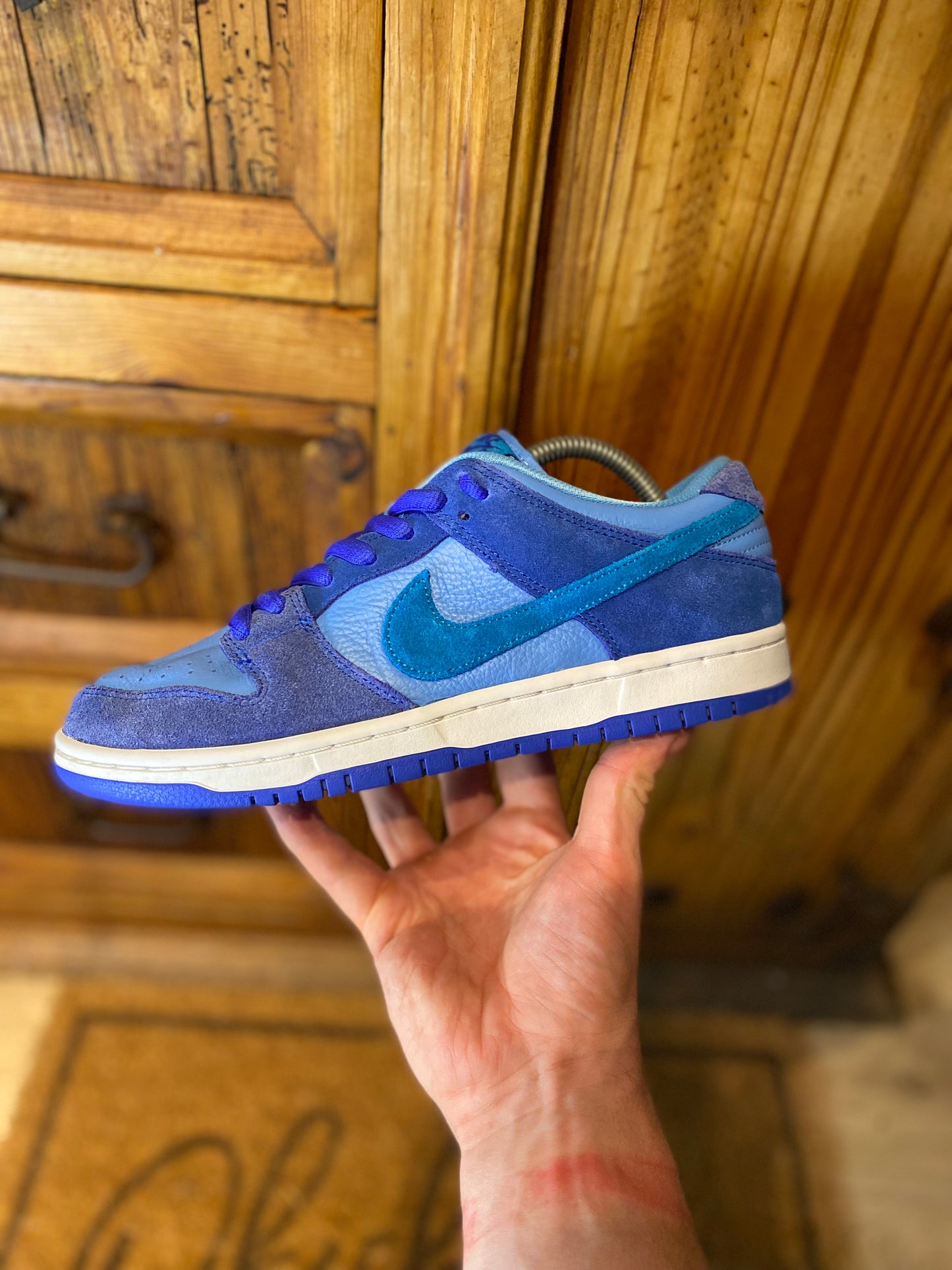 NIKE SB DUNK LOW ‘BLUE RASPBERRY’ - UK 7