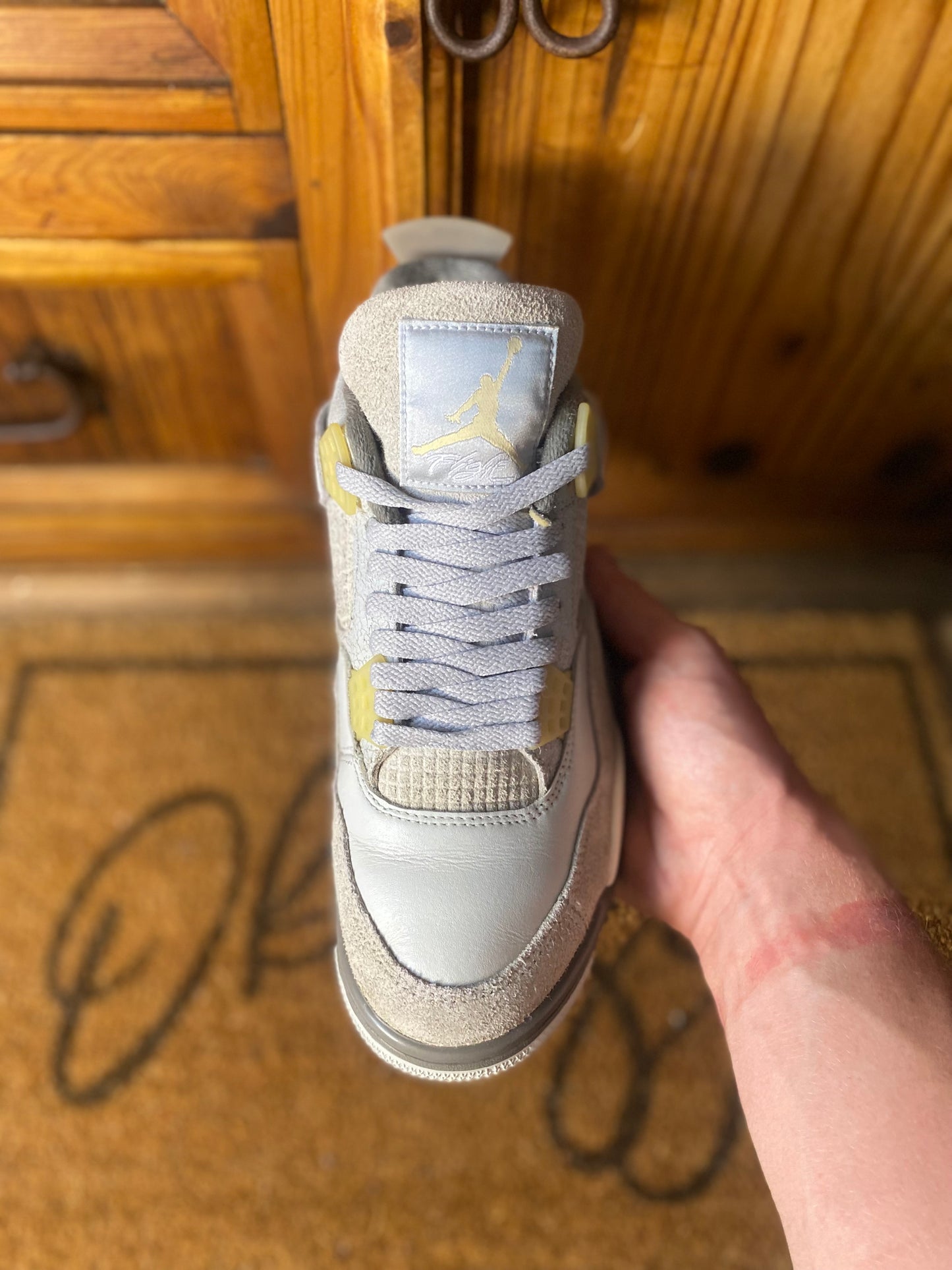 JORDAN 4 ‘CRAFT PHOTON DUST’ - UK 7