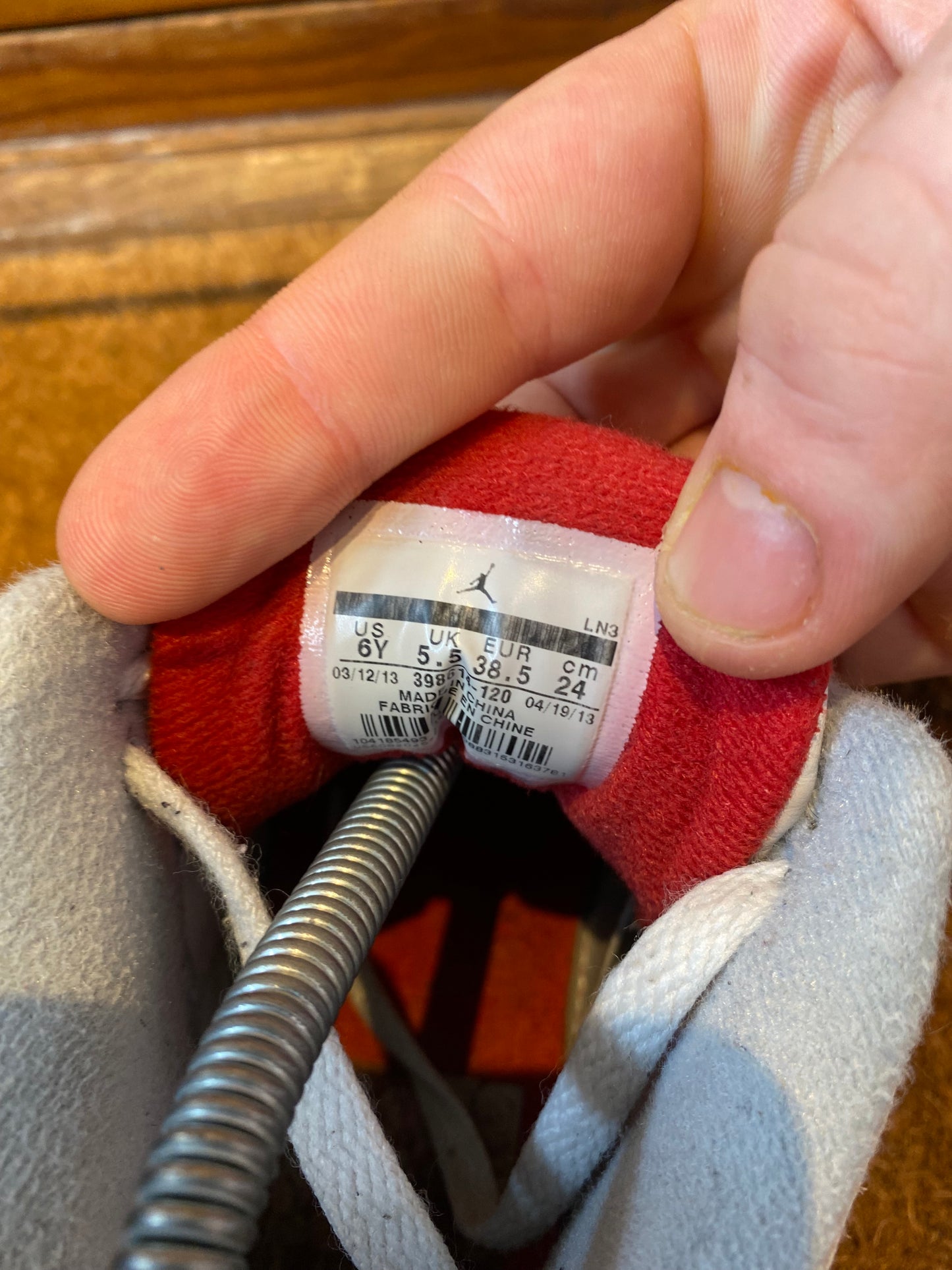 JORDAN 3 ‘FIRE RED’ - UK 5.5