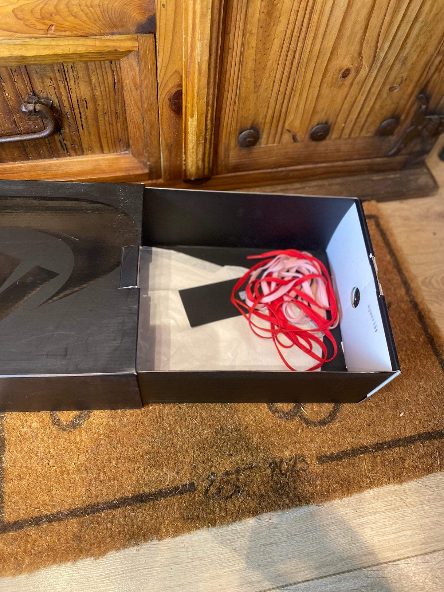 NIKE AIR MAX 90 ‘BACON’ - UK 8