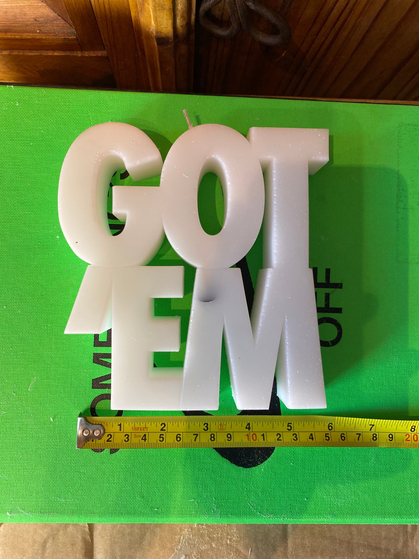 GOT EM’ SNEAKER CANDLE *scented* - #0022