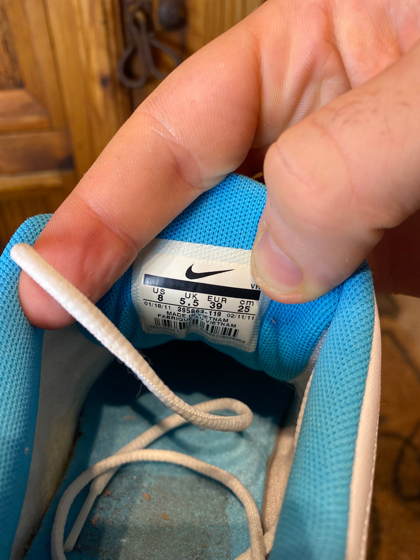 NIKE STEADY VII - UK 5.5