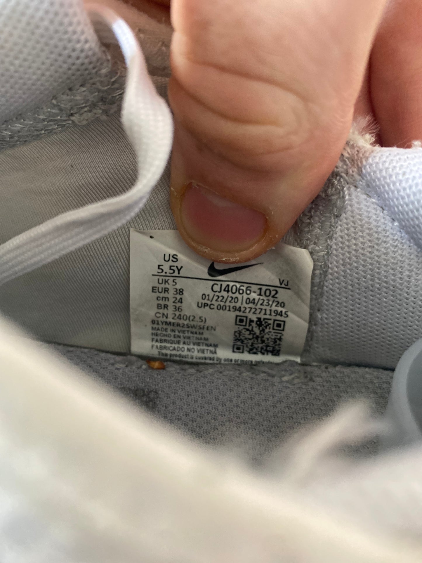 NIKE AIR MAX 2090 ‘WHITE WOLF GREY’ - UK 5