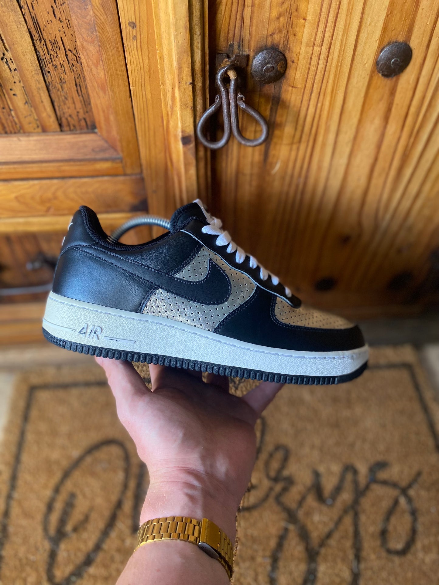 NIKE AIR FORCE 1 ‘SILVER METALLIC’ - UK 8