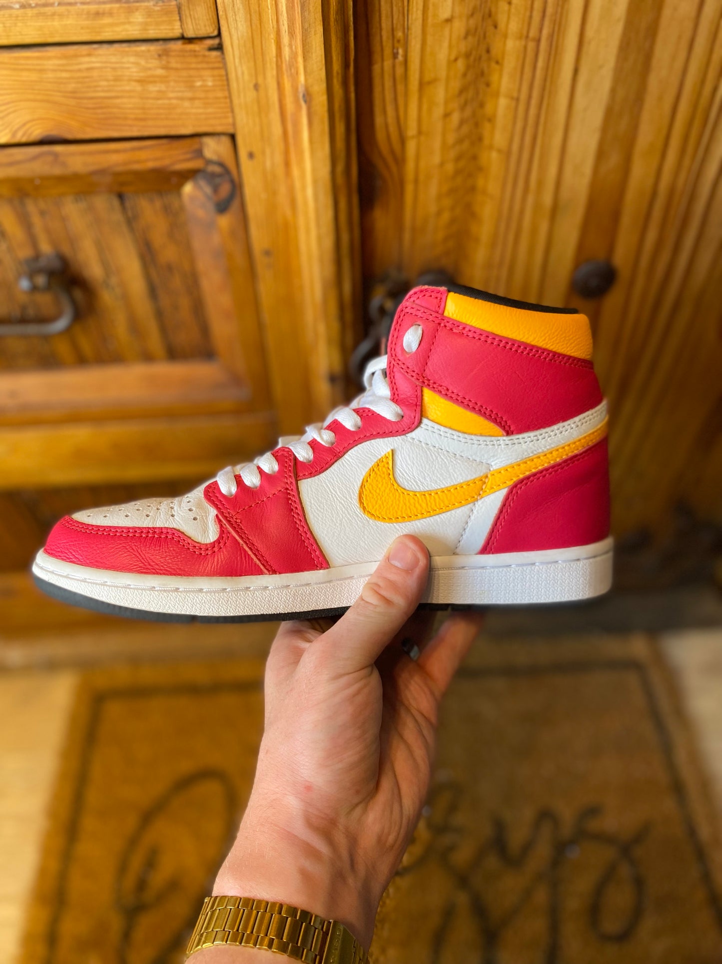 JORDAN 1 HIGH ‘LIGHT FUSION RED’ - UK 7.5