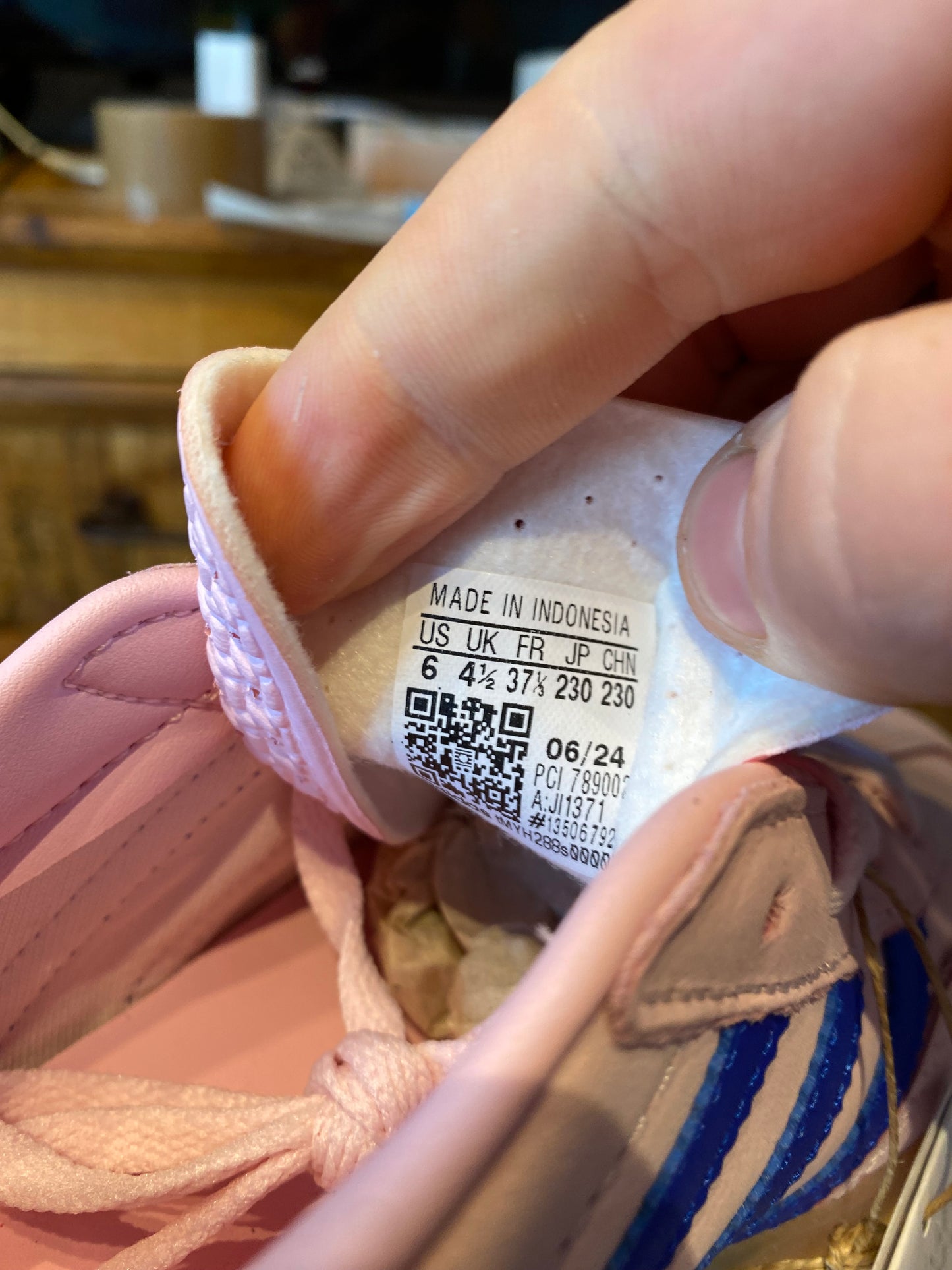 ADIDAS GAZELLE INDOOR ‘CLEAR PINK’ - DS - UK 4.5