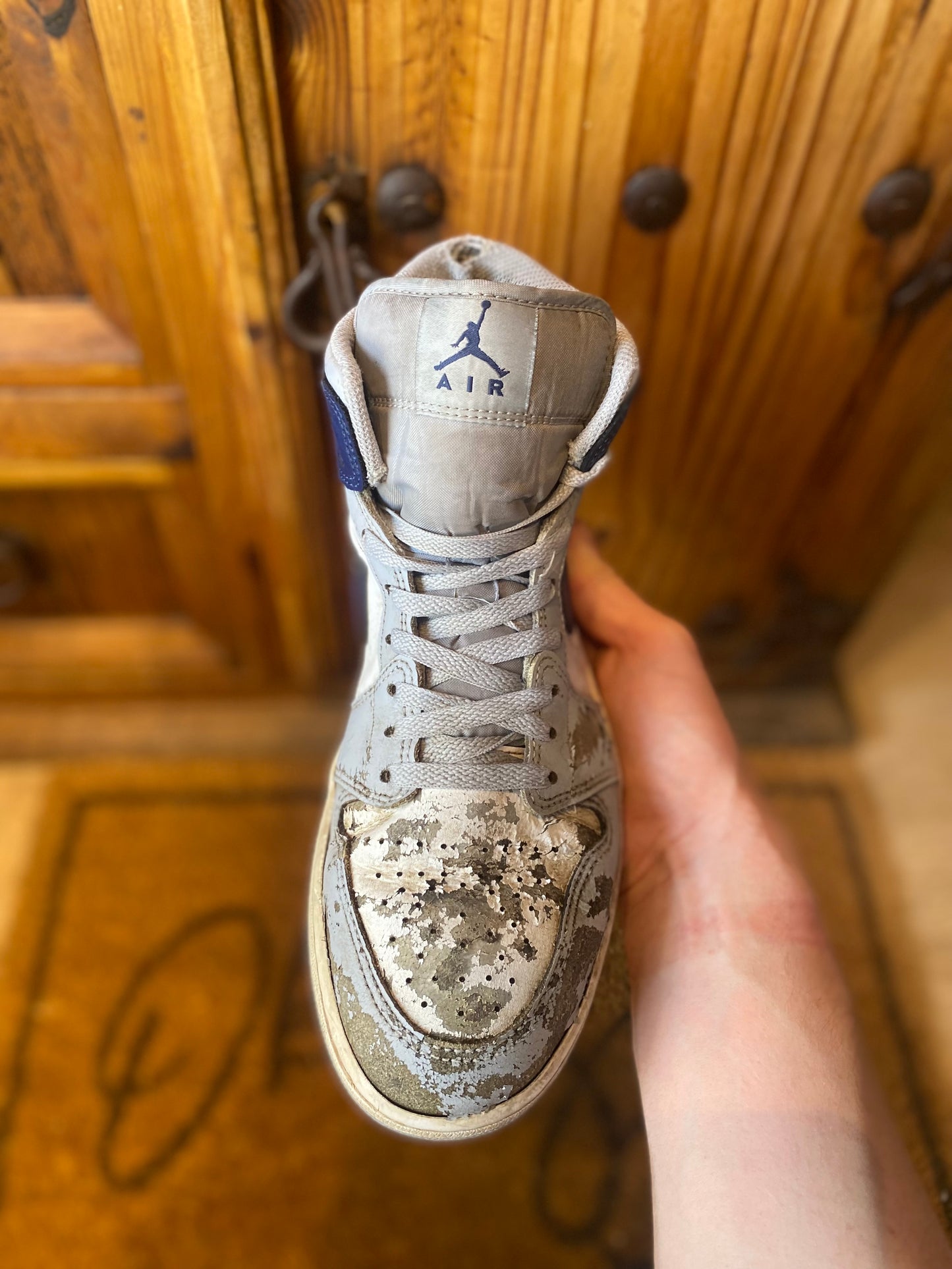 JORDAN 1 MID ‘WOLF GREY MIDNIGHT NAVY’ - UK 9