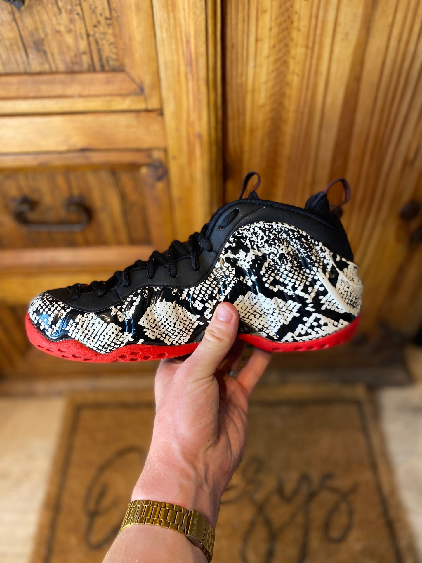 NIKE AIR FOAMPOSITE ‘ALBINO SNAKESKIN’ - UK 9