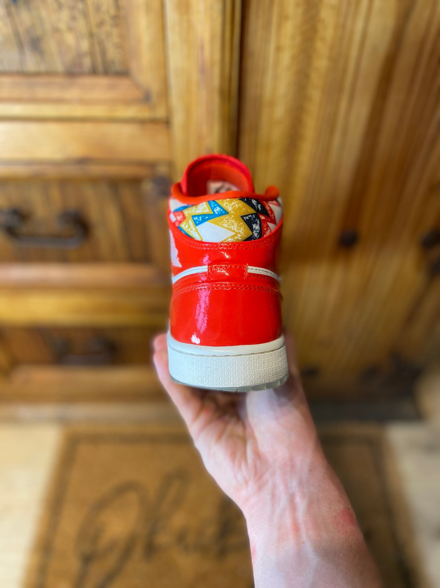 JORDAN 1 MID ‘BARCELONA RED SWEATER PATENT’ - UK 8.5
