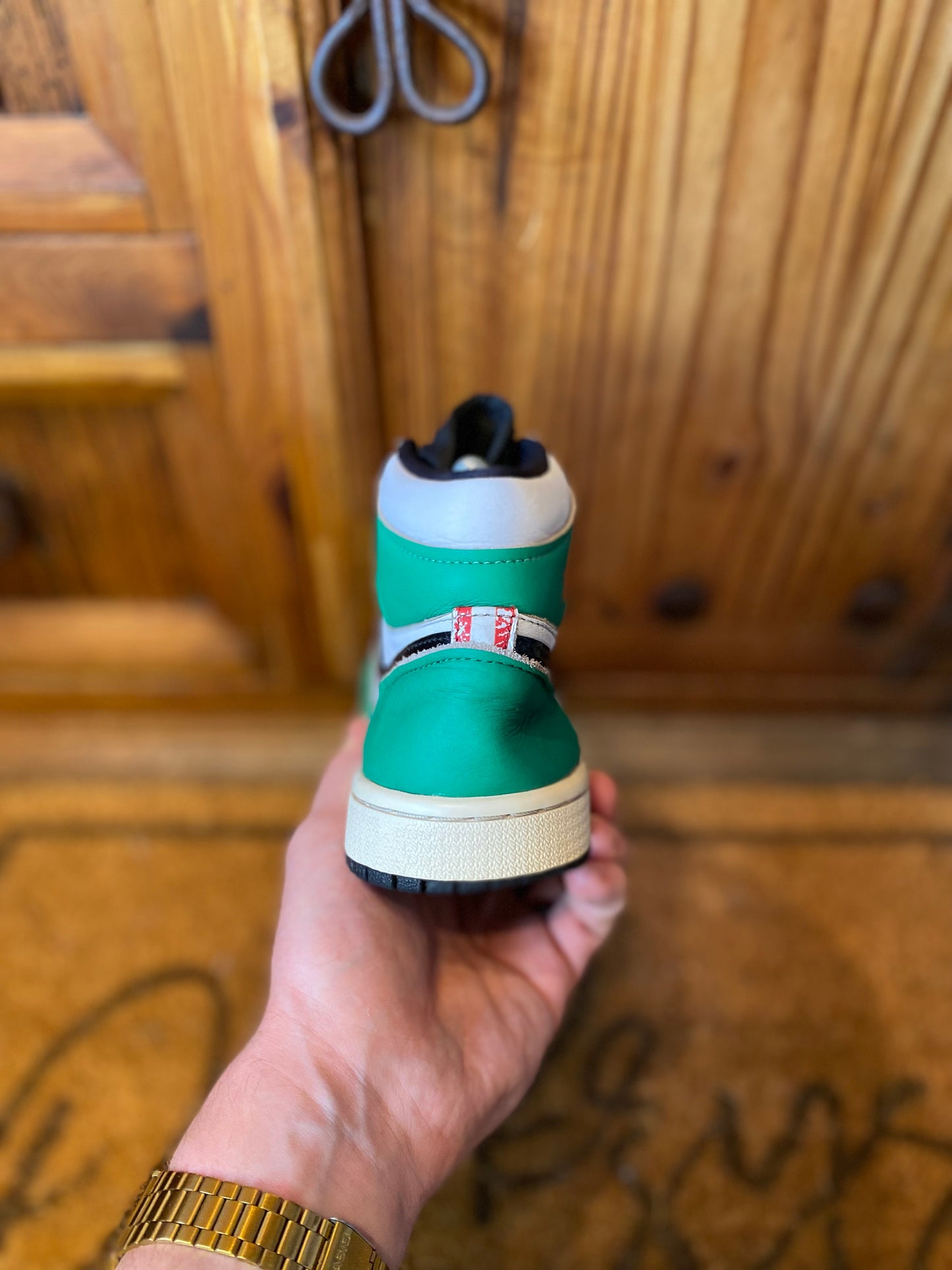 JORDAN 1 HIGH ‘LUCKY GREEN’ - UK 3