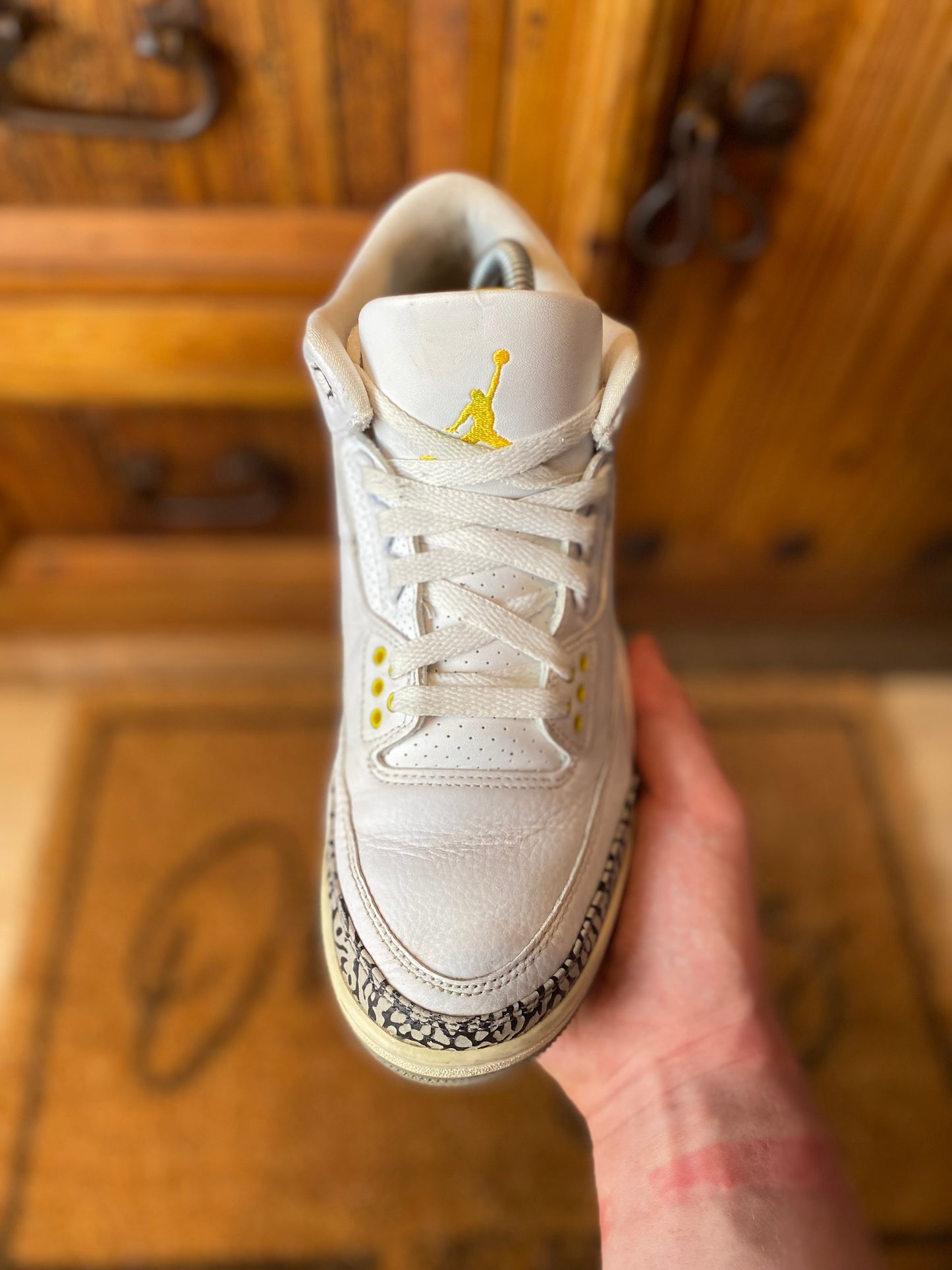 JORDAN 3 ‘LASER ORANGE’ - UK 5.5
