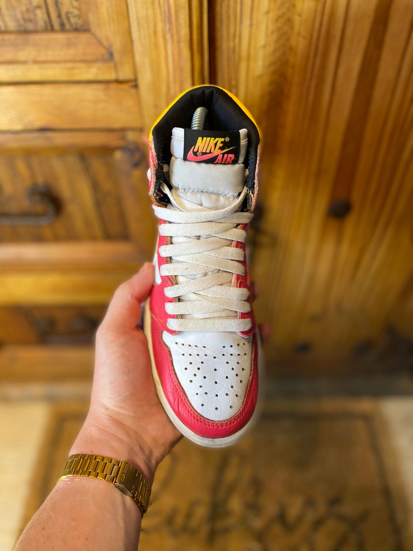 JORDAN 1 HIGH ‘LIGHT FUSION RED’ - UK 4.5