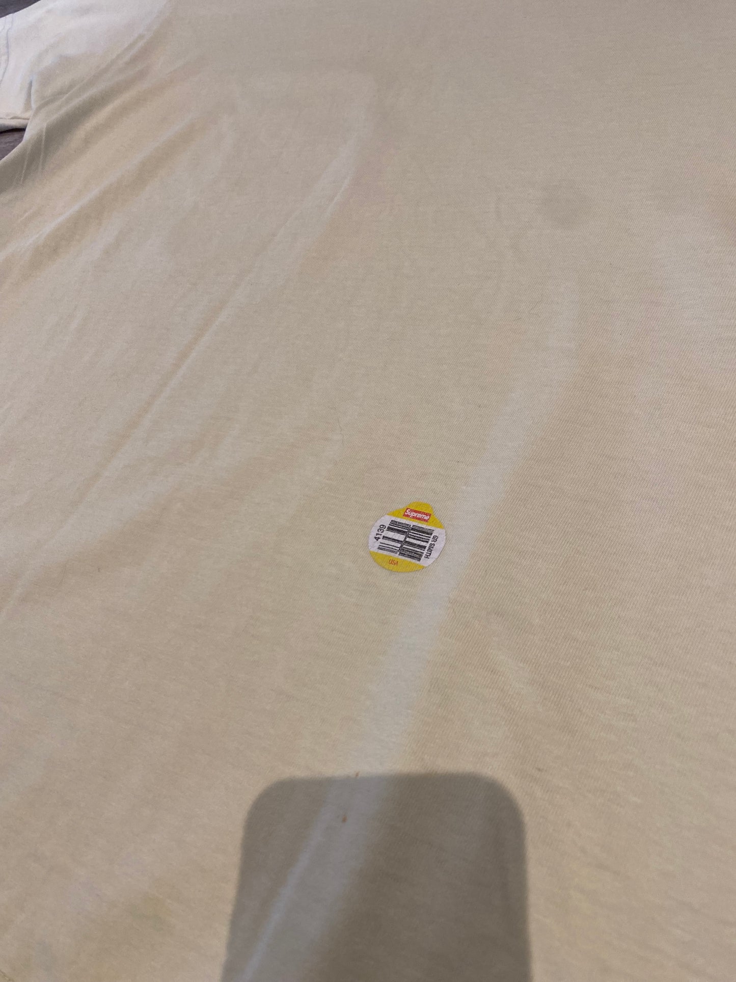 SUPREME FRUIT TEE - XL