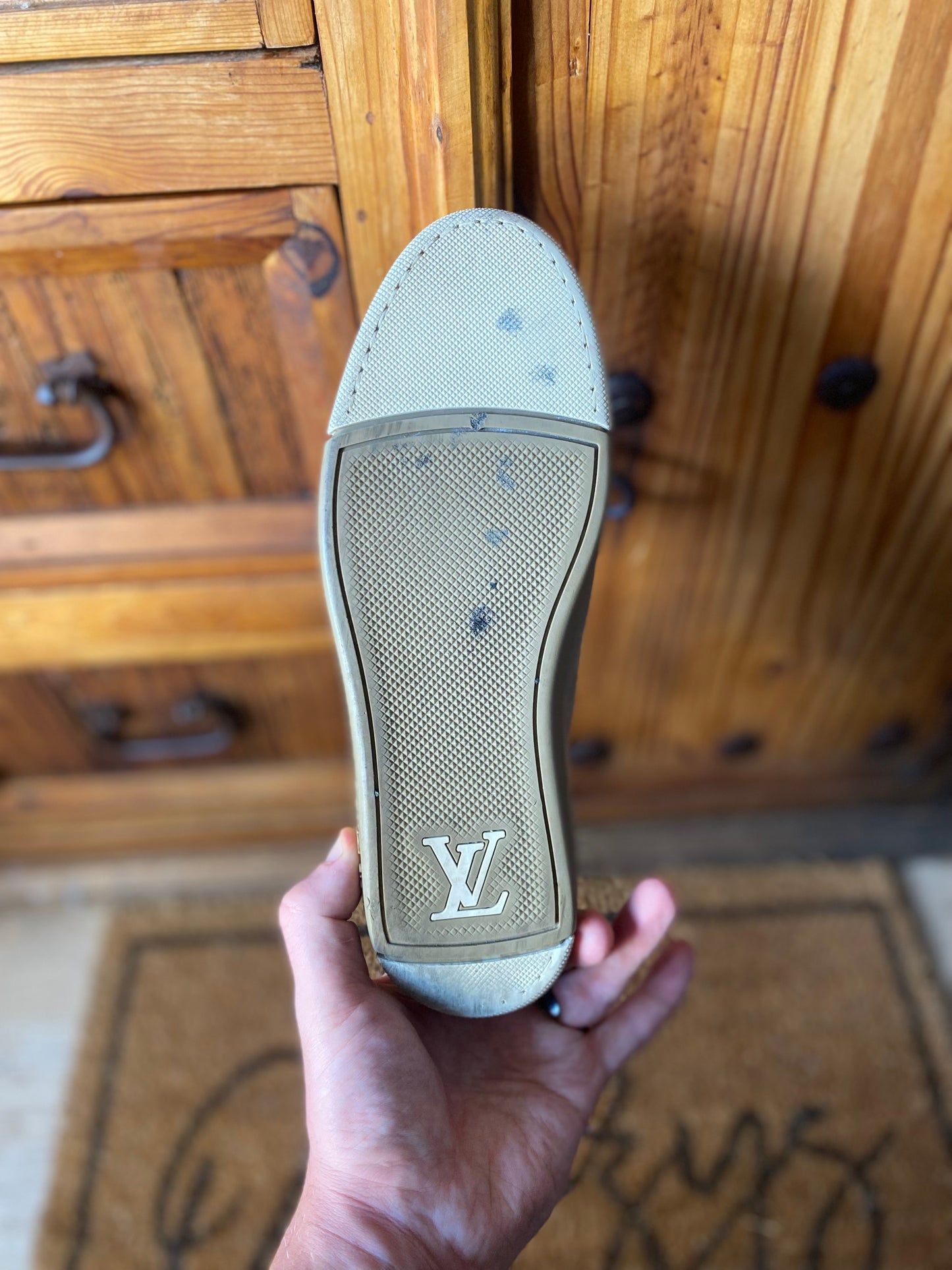 LOUIS VUITTON SUEDE SLALOM - UK 6