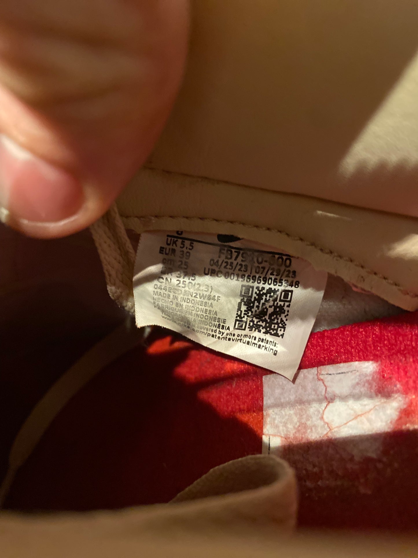 NIKE DUNK LOW ‘BACON’ - UK 5.5