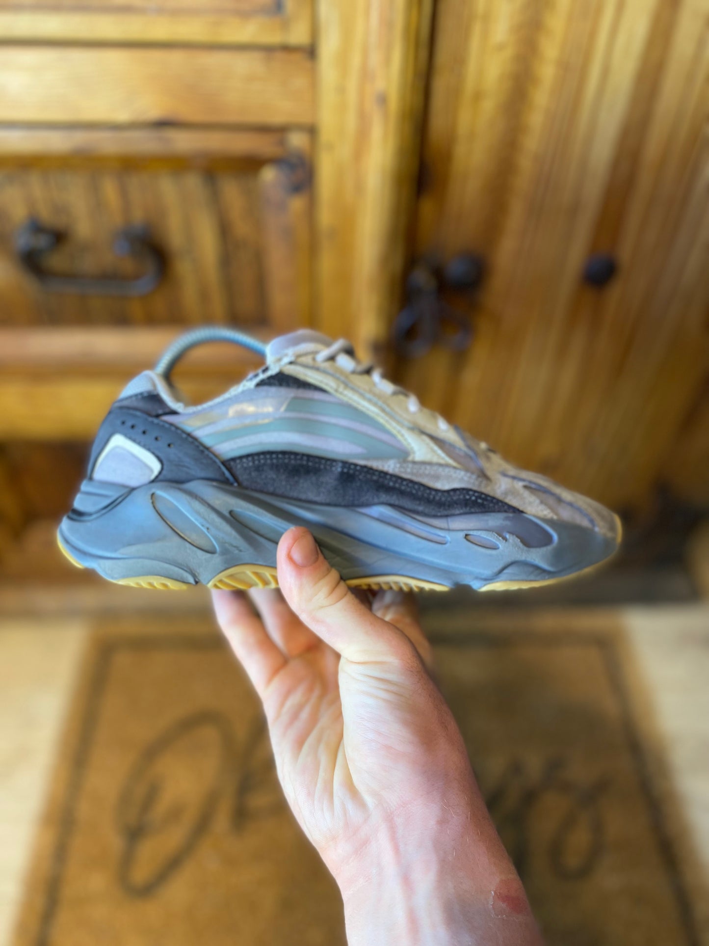 YEEZY 700 ‘TEPHRA’ - UK 5