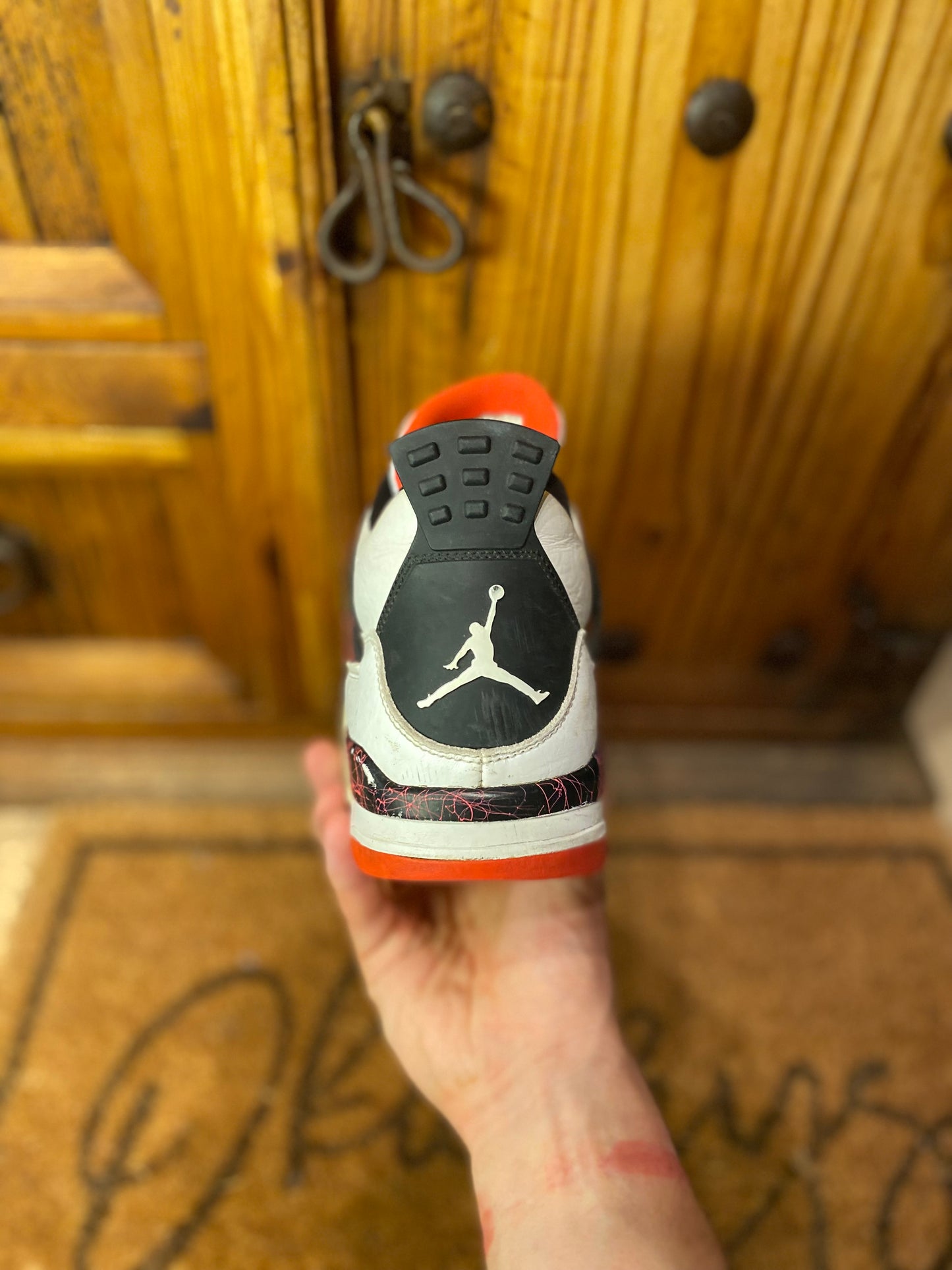 JORDAN 4 ‘FLIGHT NOSTALGIA’ - UK 10