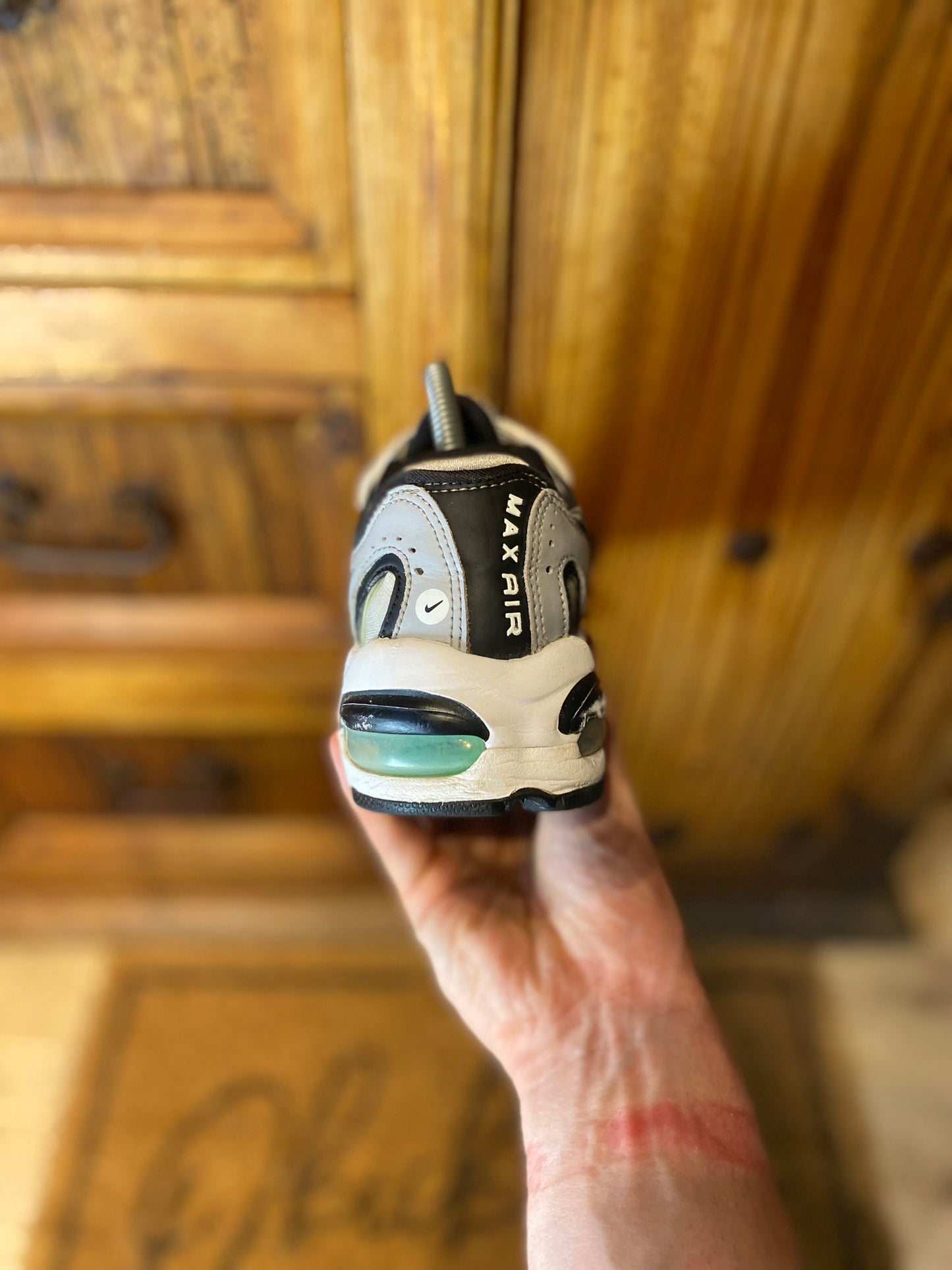 NIKE AIR MAX TAILWIND 4 ‘WOLF GREY GREEN SPARK’ - UK 5.5